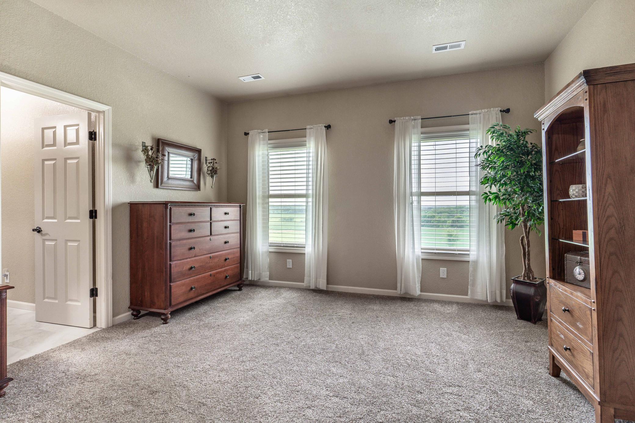 20733 E Dane Prairie Road Property Photo 24