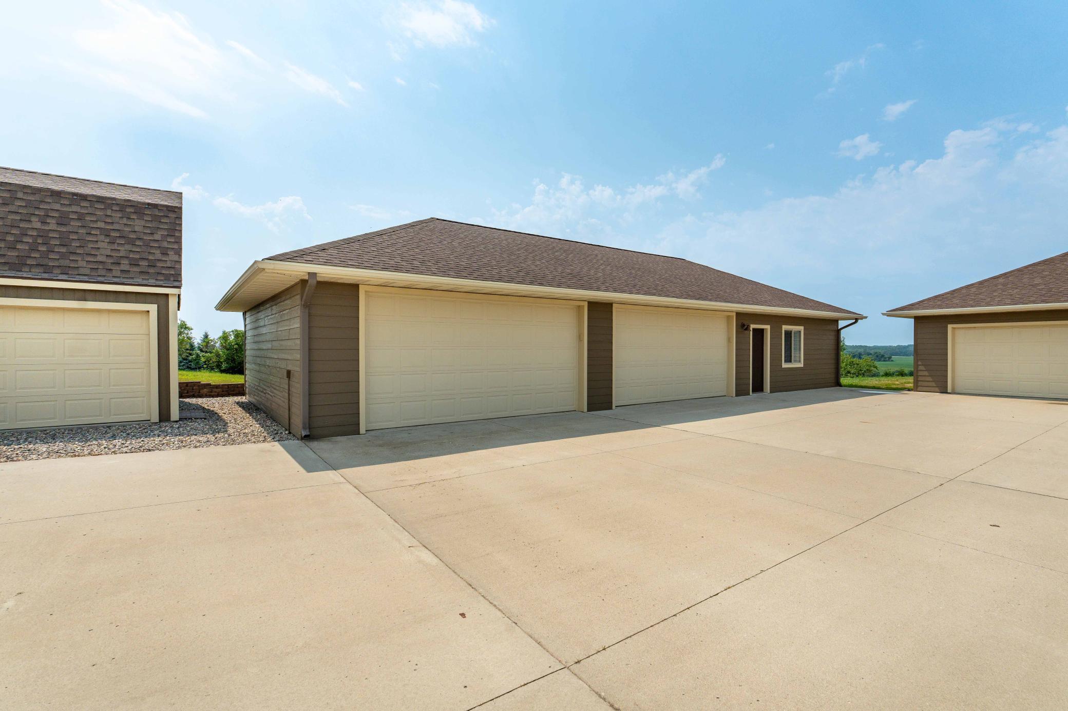 20733 E Dane Prairie Road Property Photo 58