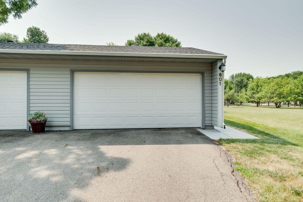 601 35th Avenue S 1 Property Photo 5