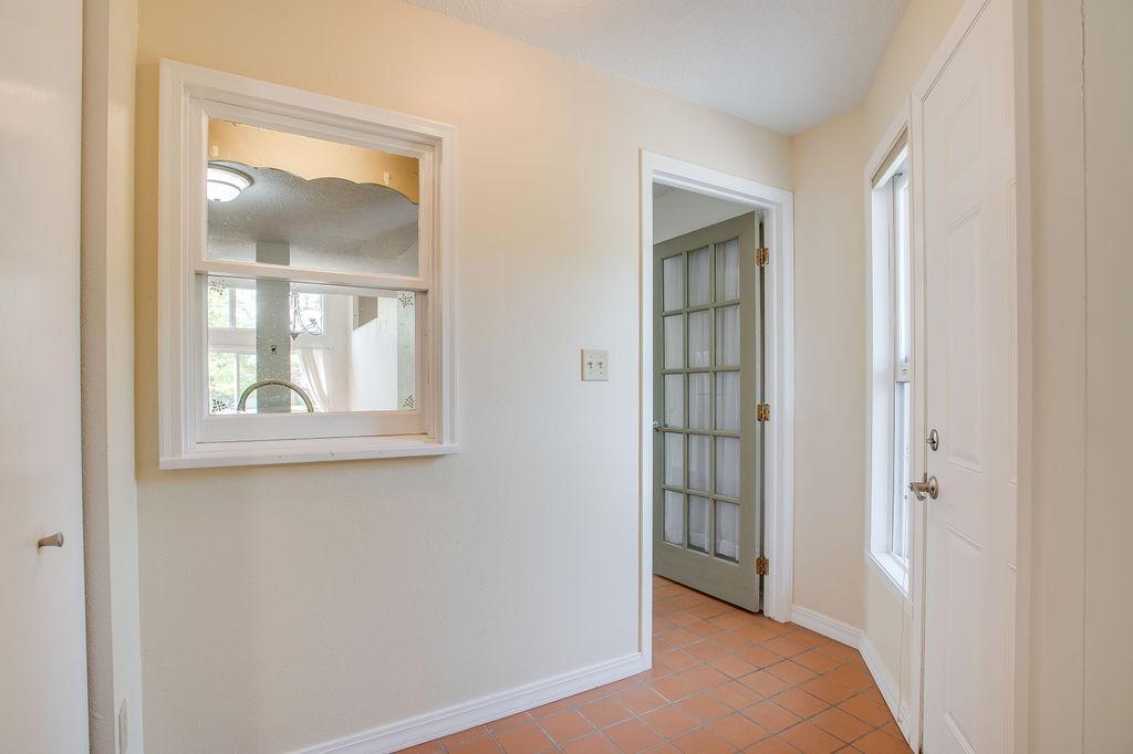 601 35th Avenue S 1 Property Photo 9