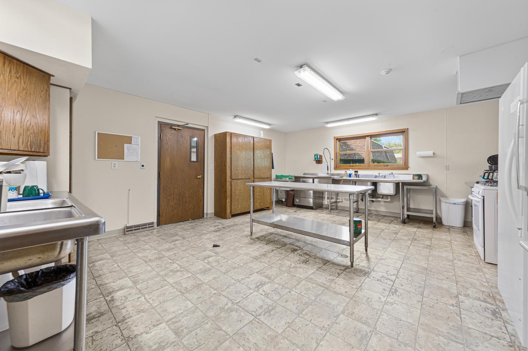 1000 Cannon Valley Drive E 124 Property Photo 39