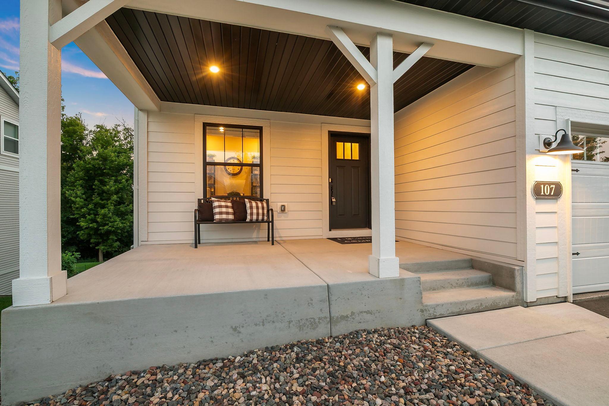 107 Maple Terrace Property Photo 3