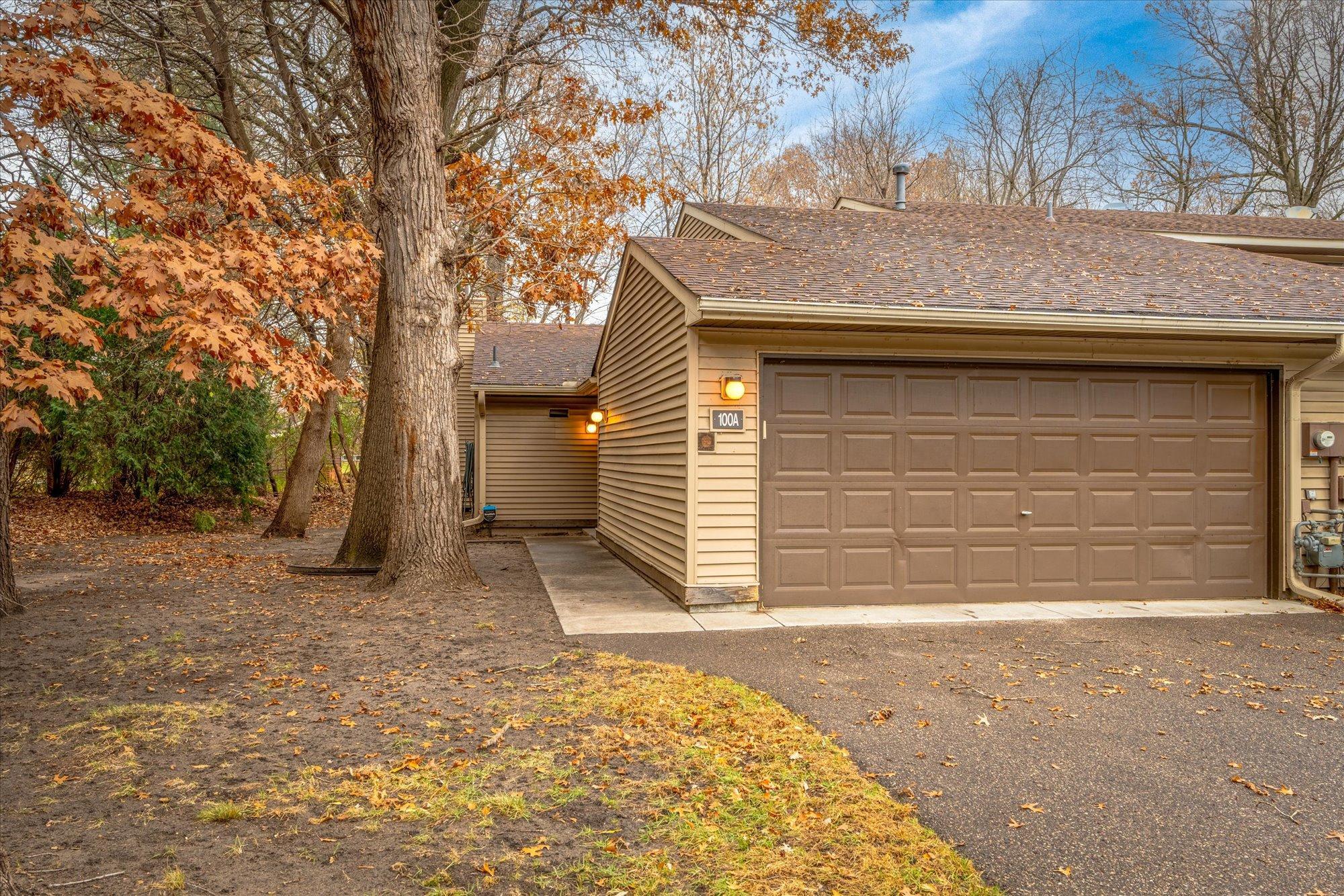 100 South Drive A Property Photo 1