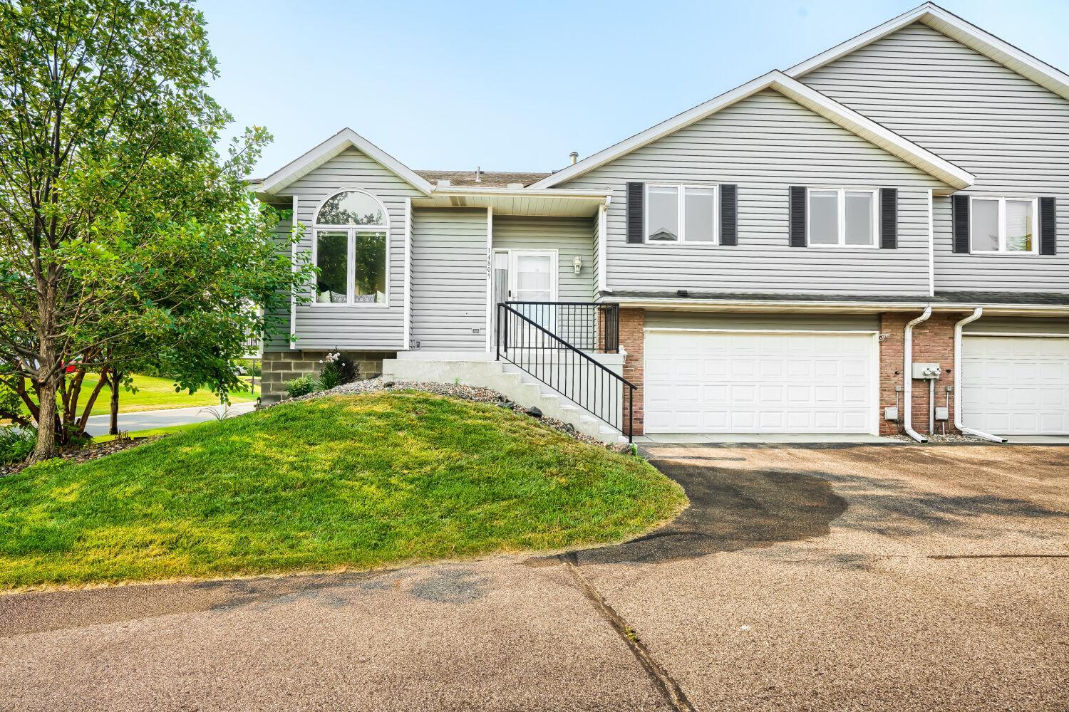14809 Endicott Way Property Photo 1