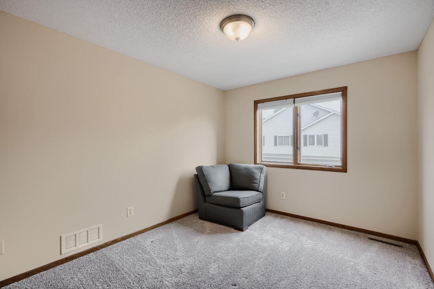 14809 Endicott Way Property Photo 15