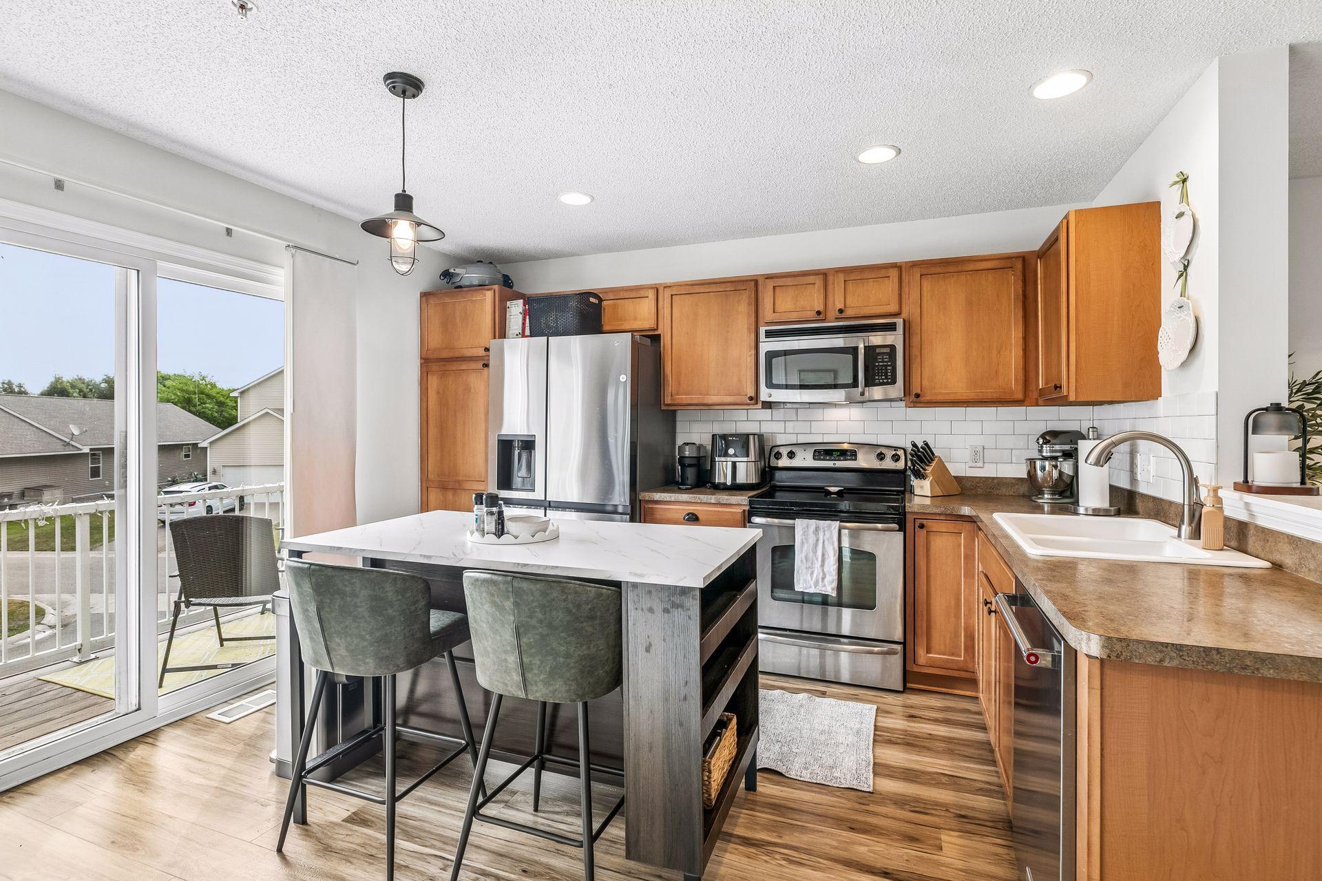 3117 Clover Ridge Drive Property Photo 1