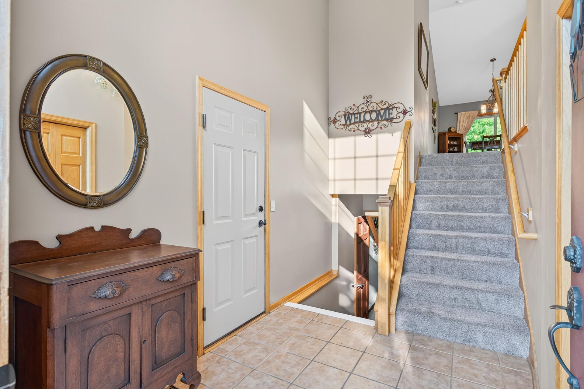 1233 Irvine Drive Property Photo 4