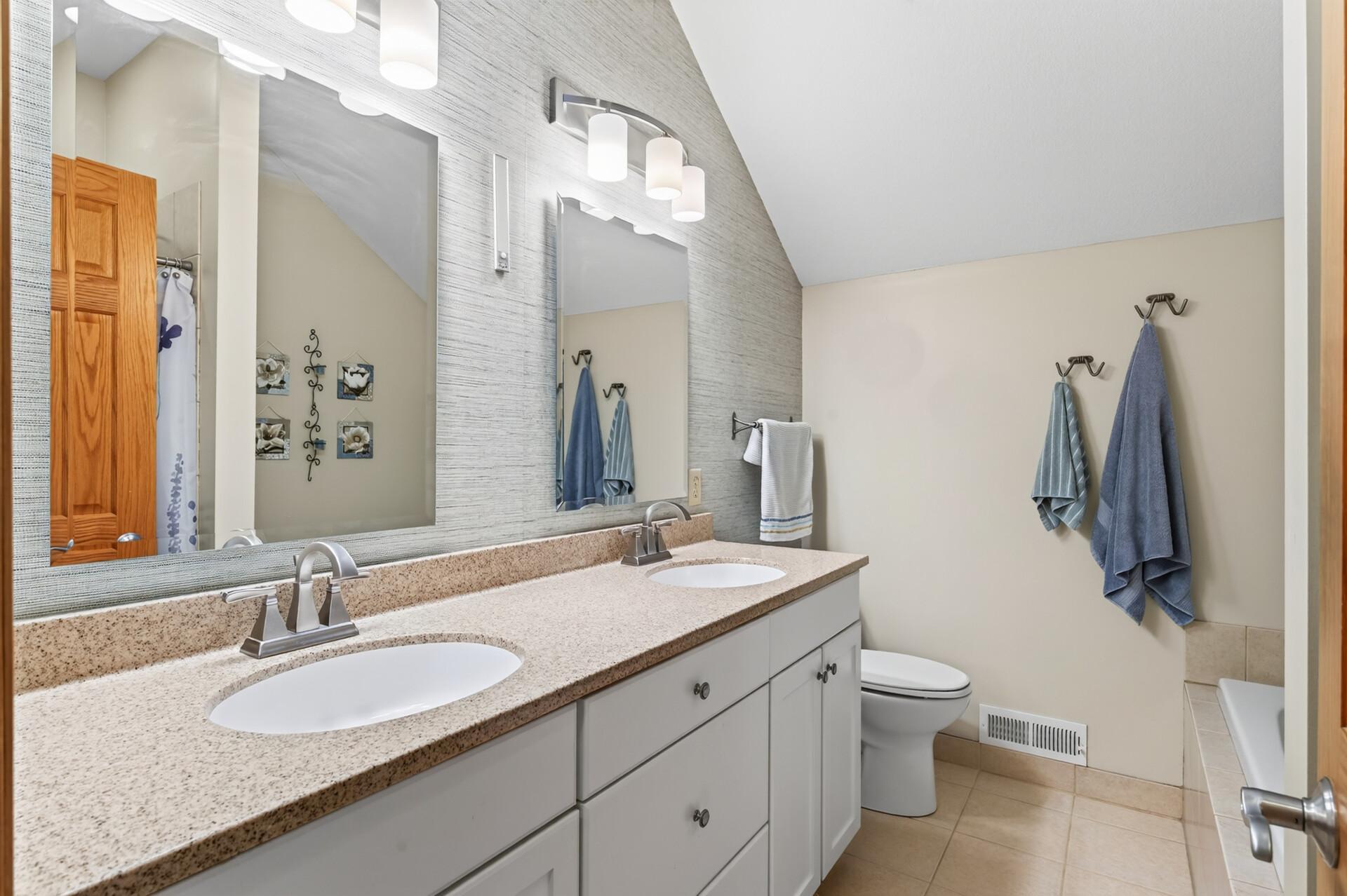 1233 Irvine Drive Property Photo 21