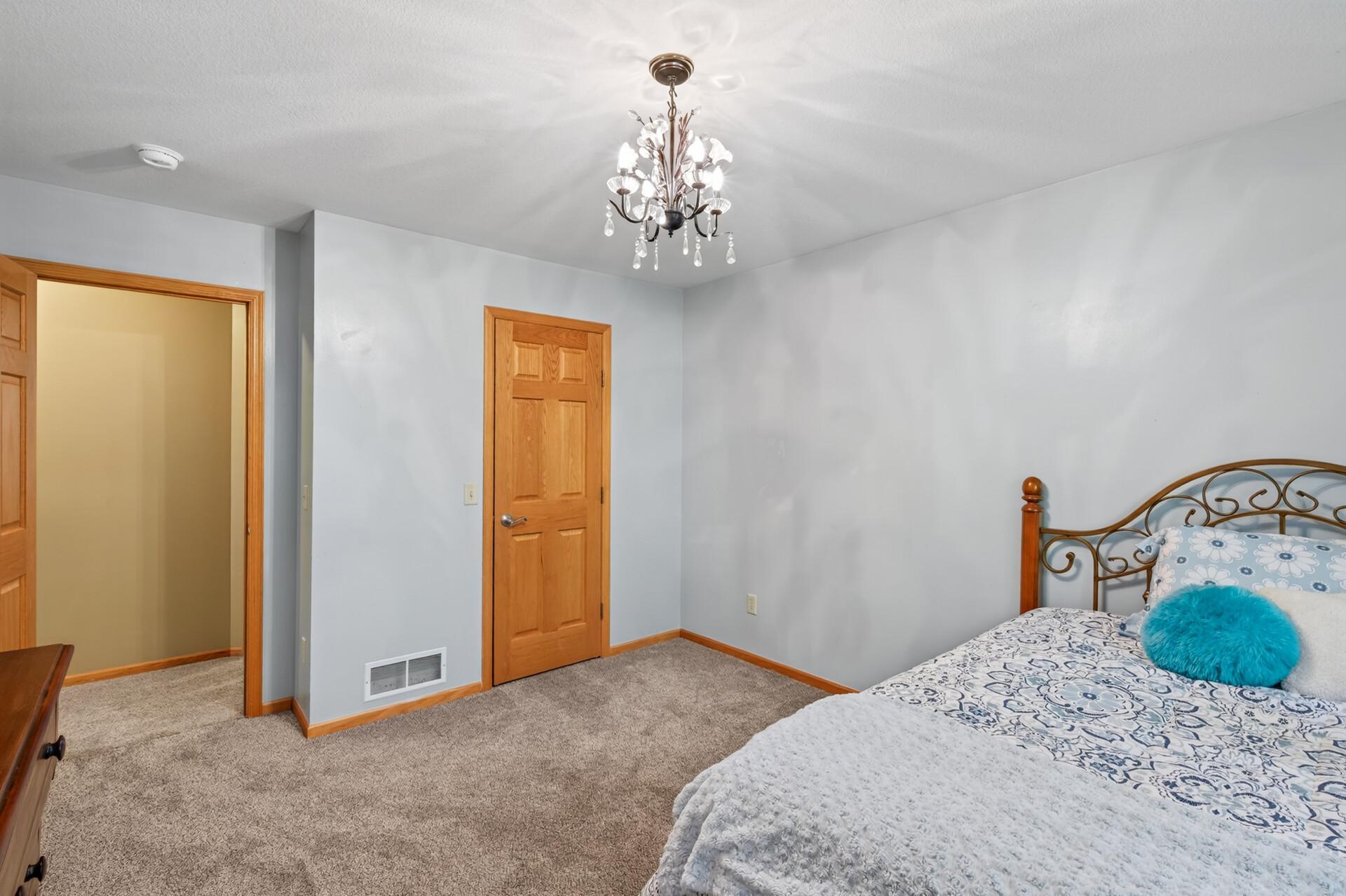 1233 Irvine Drive Property Photo 25