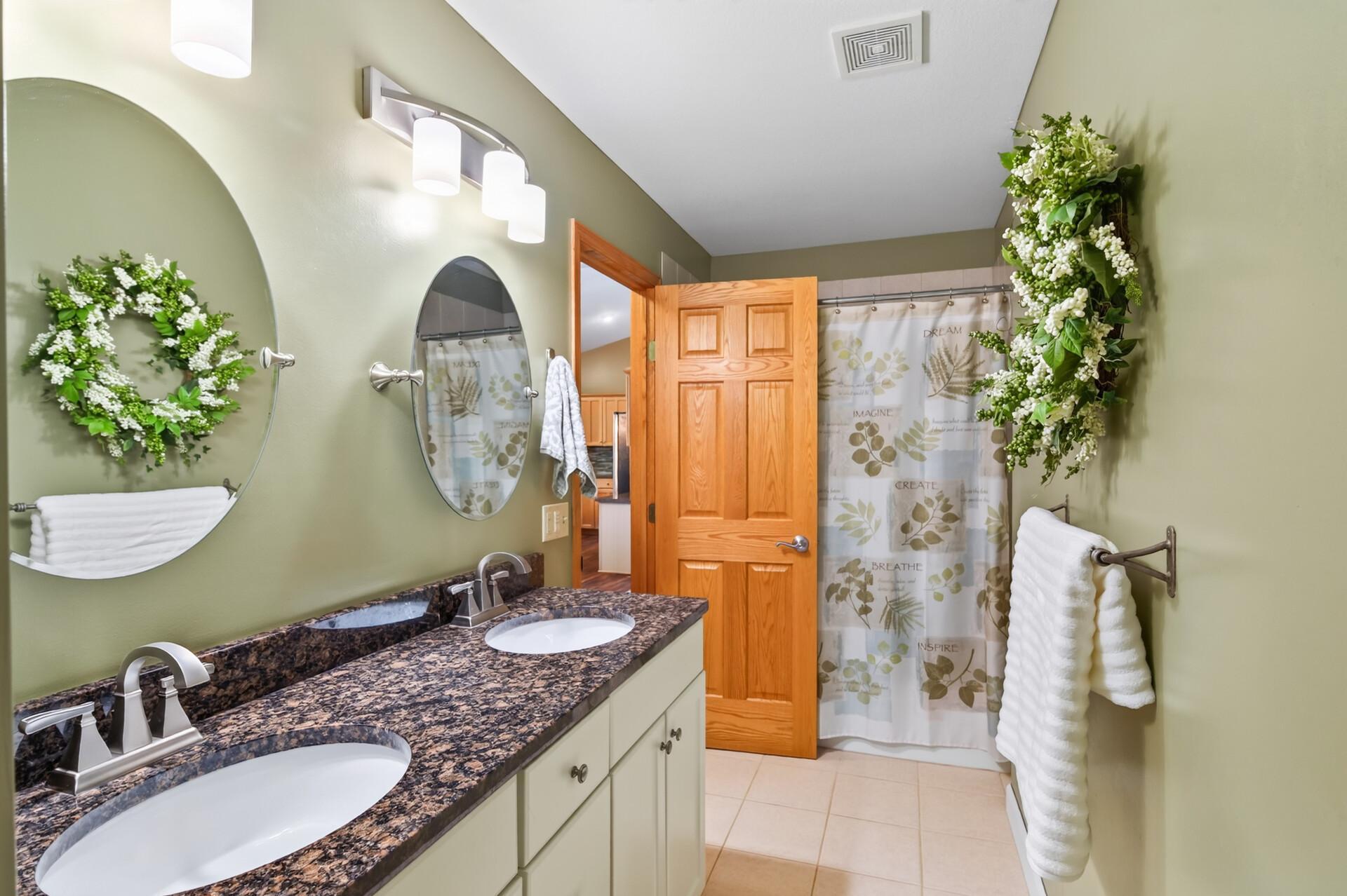 1233 Irvine Drive Property Photo 29