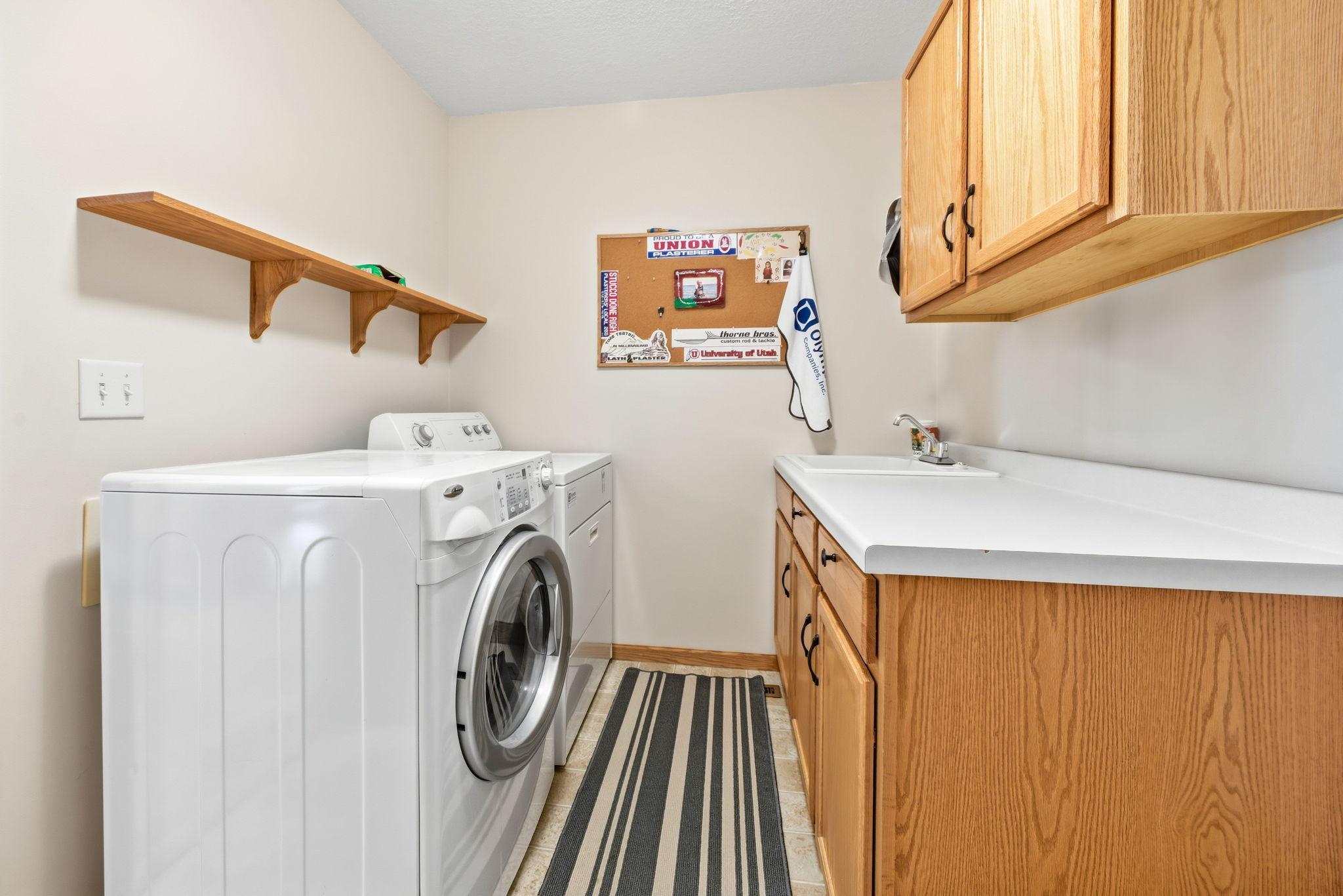 221 Douglas Drive Property Photo 12