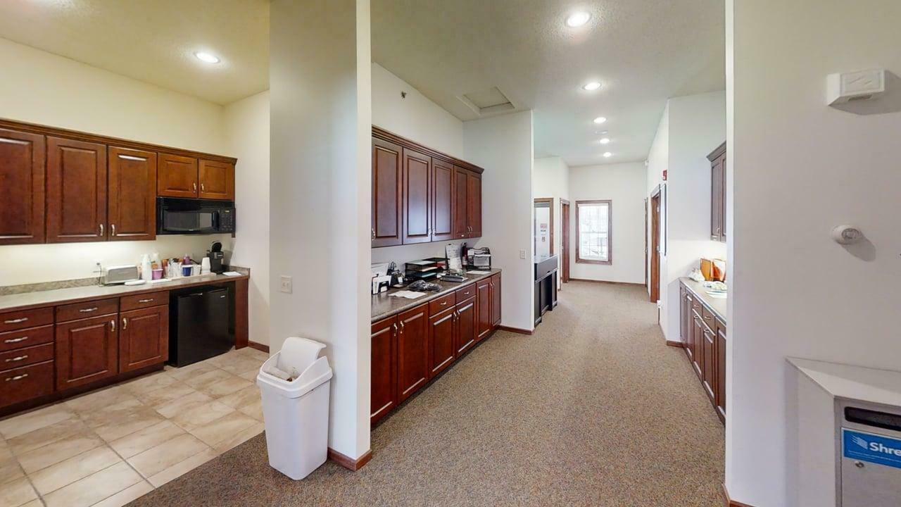 2191 Northdale Boulevard Nw Property Photo 2