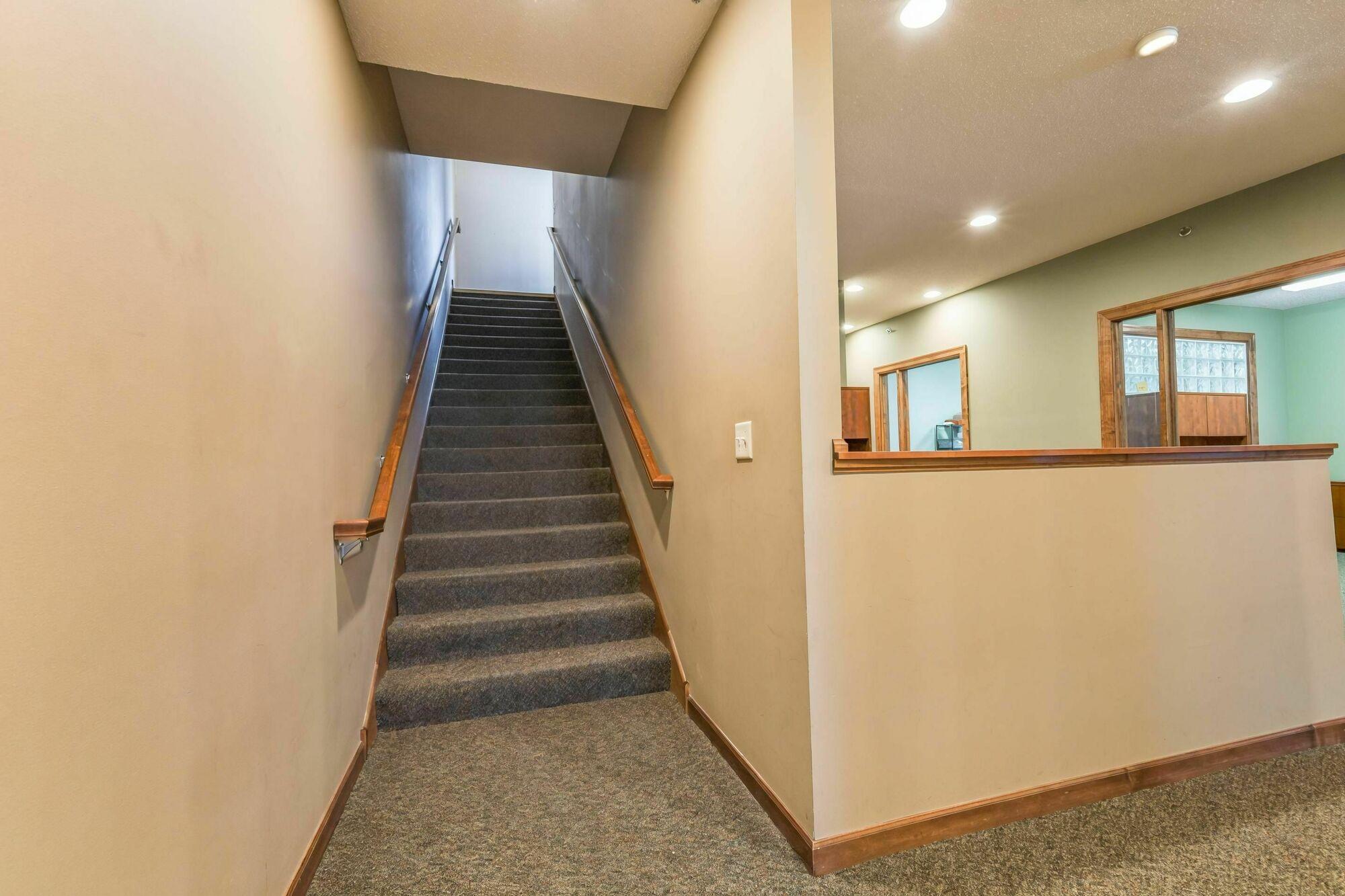 2191 Northdale Boulevard Nw Property Photo 16