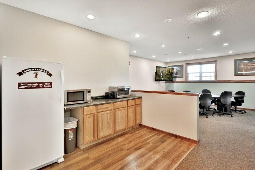 2191 Northdale Boulevard Nw Property Photo 27