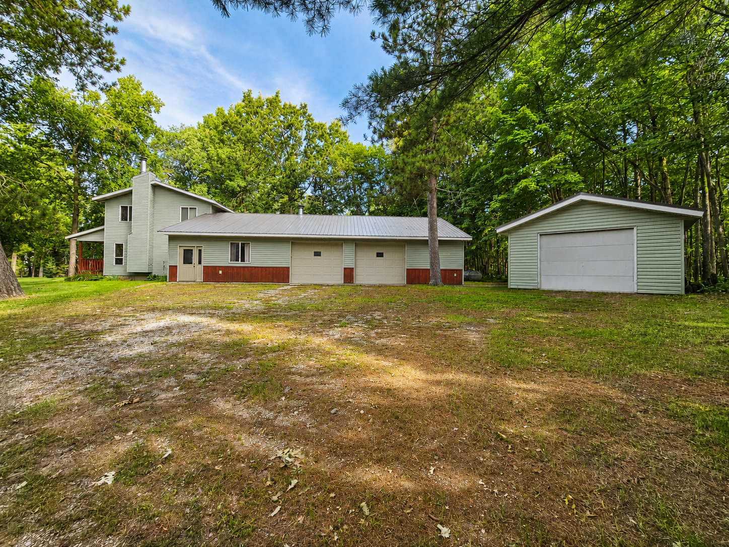 4902 Woodland Drive Nw Property Photo 1