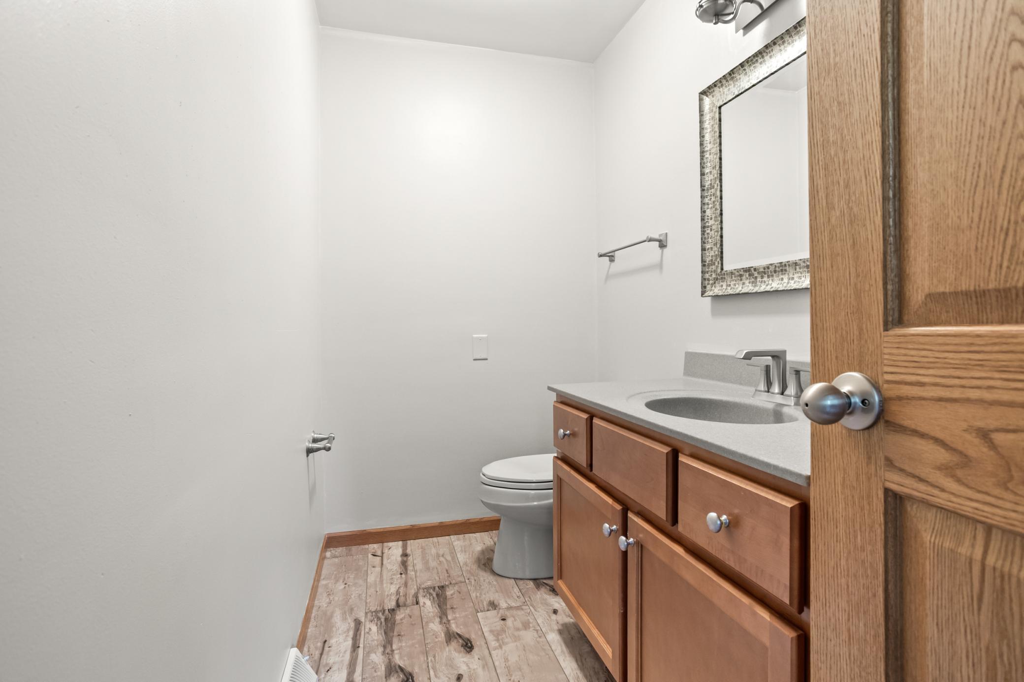 1108 S River Drive Property Photo 21