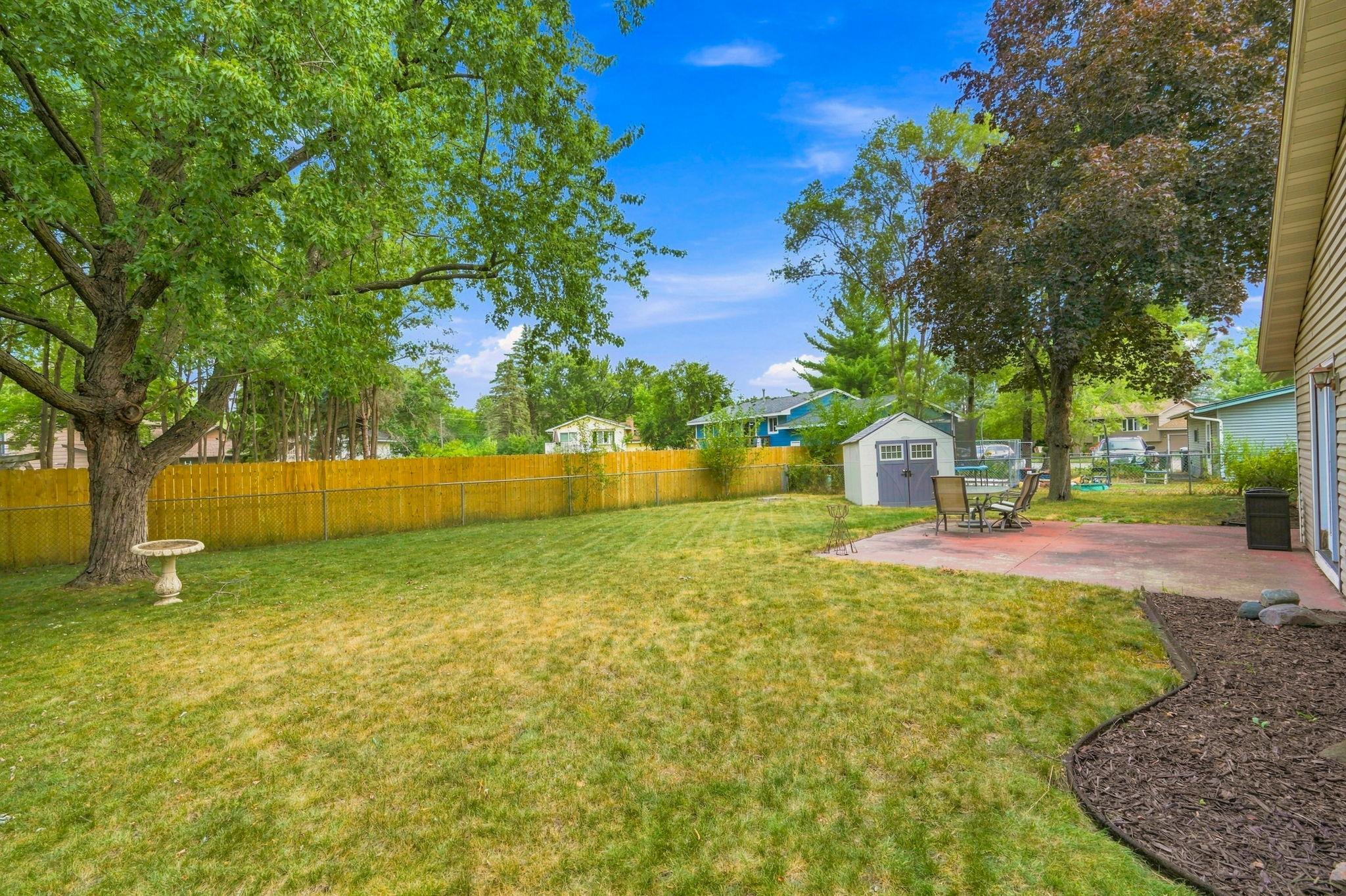 1014 Grant Circle S Property Photo 33