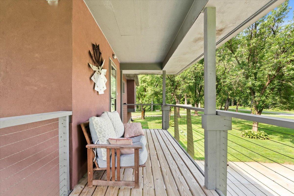 N929 825th Street Property Photo 33