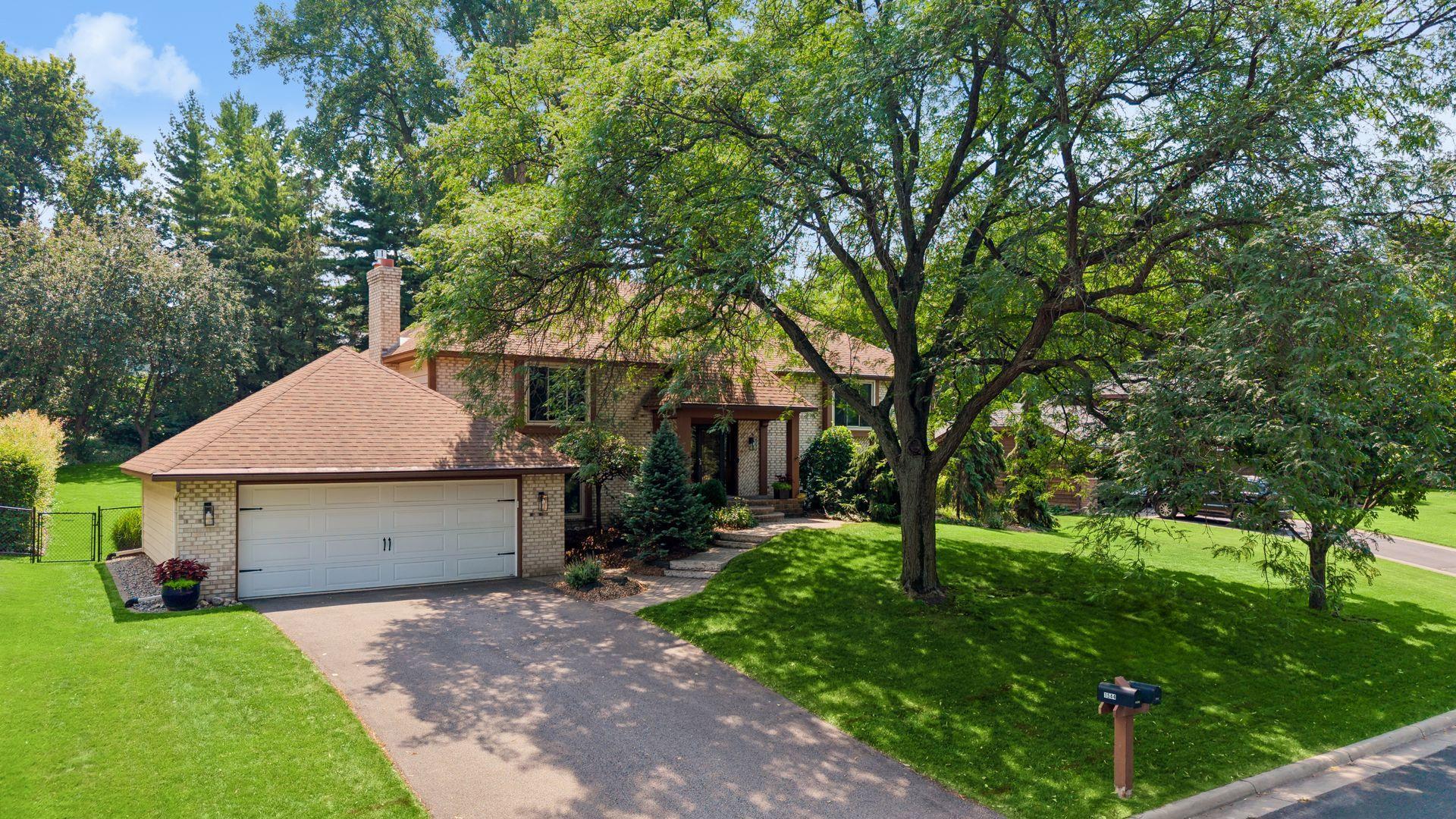 1544 Mccarthy Road Property Photo 1