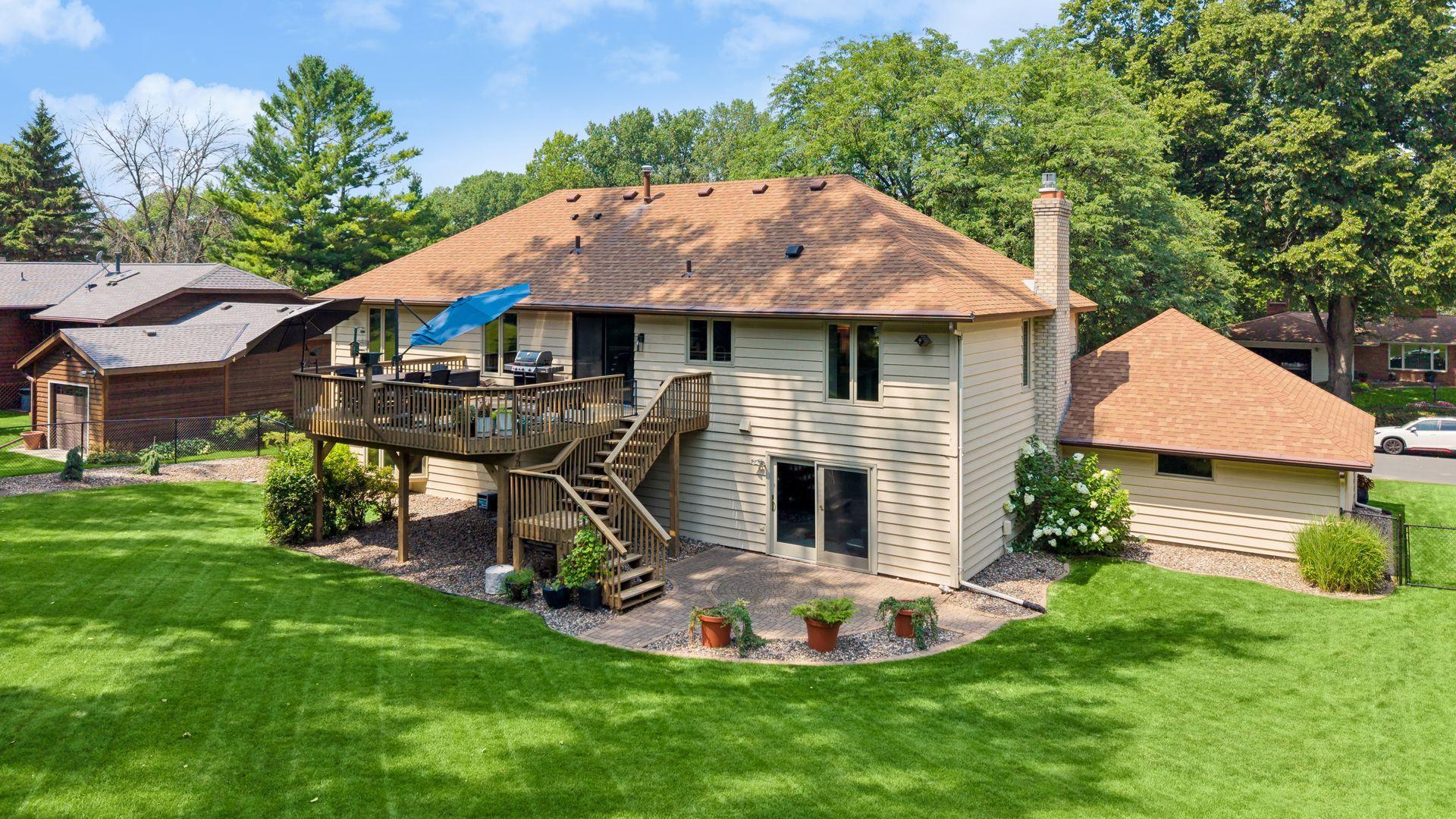 1544 Mccarthy Road Property Photo 3