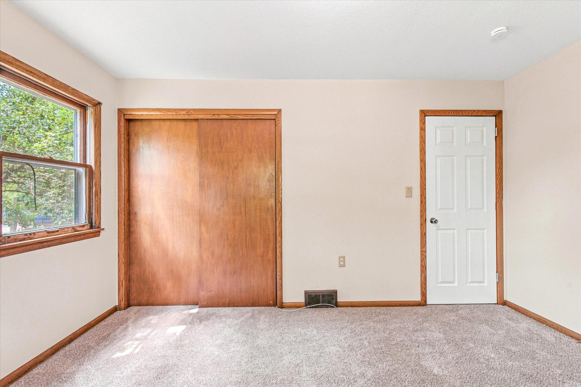 702 Power Avenue S Property Photo 15