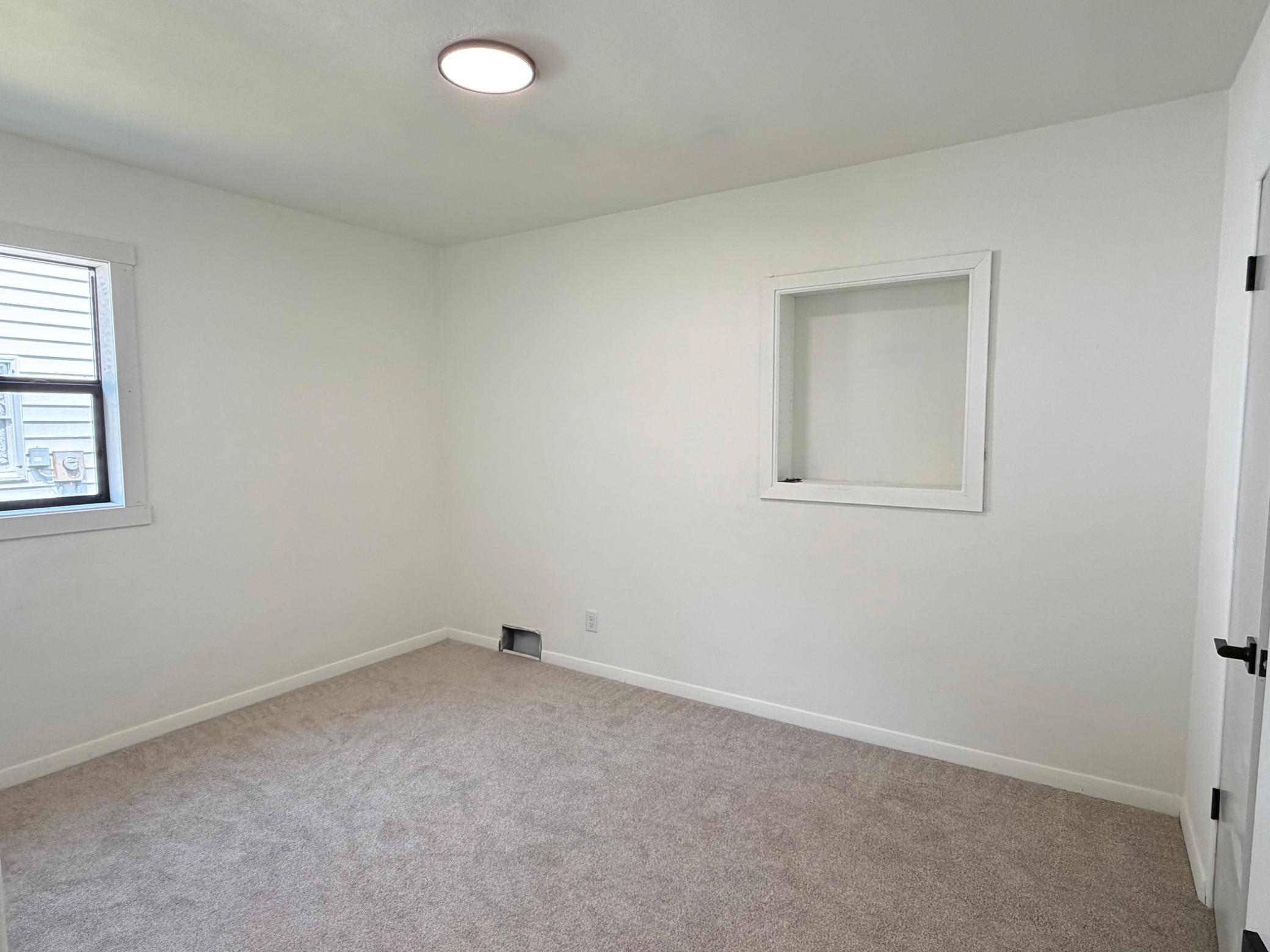 213 7th Avenue Se Property Photo 9