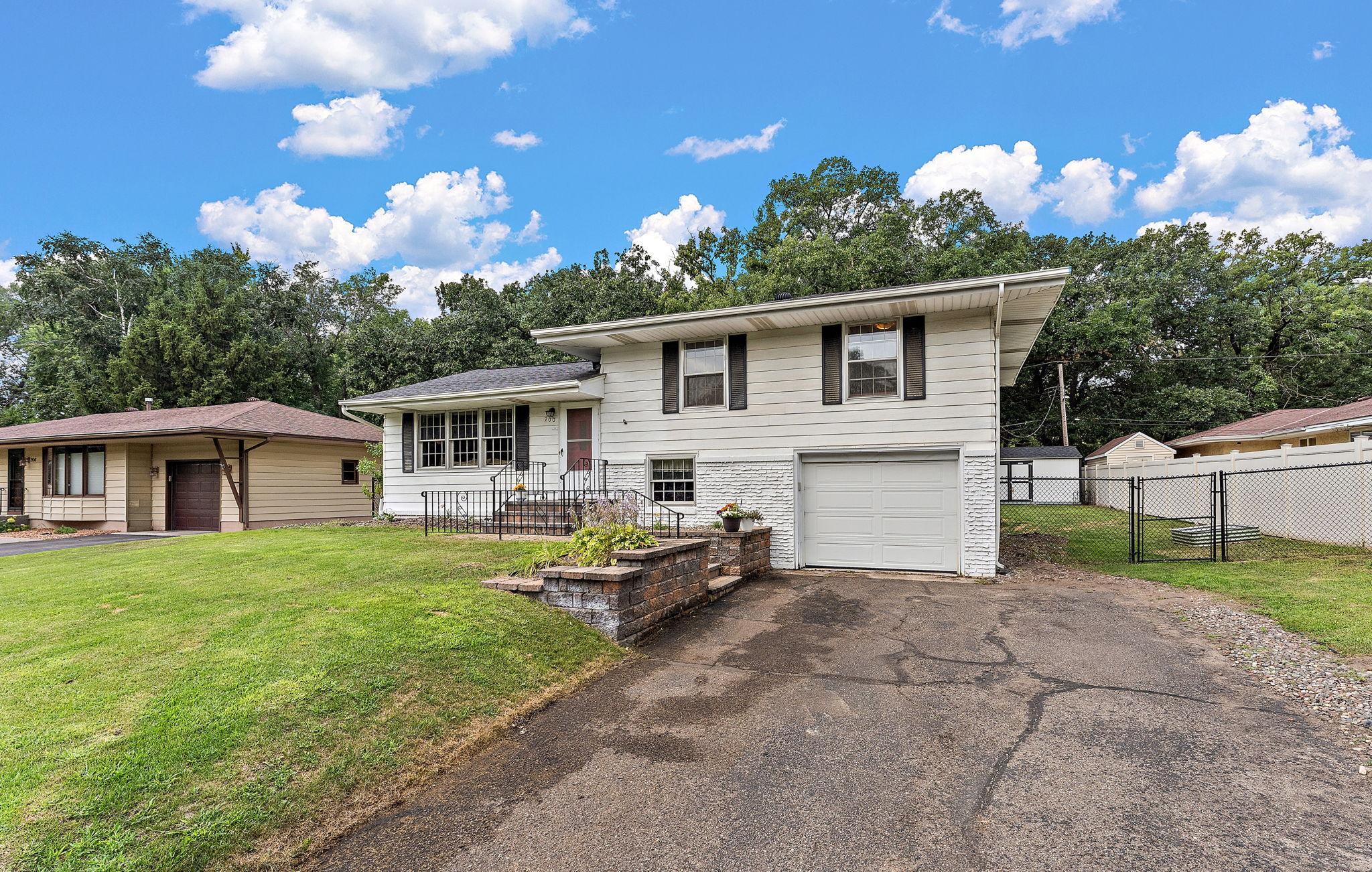 200 Rice Creek Boulevard Ne Property Photo 3