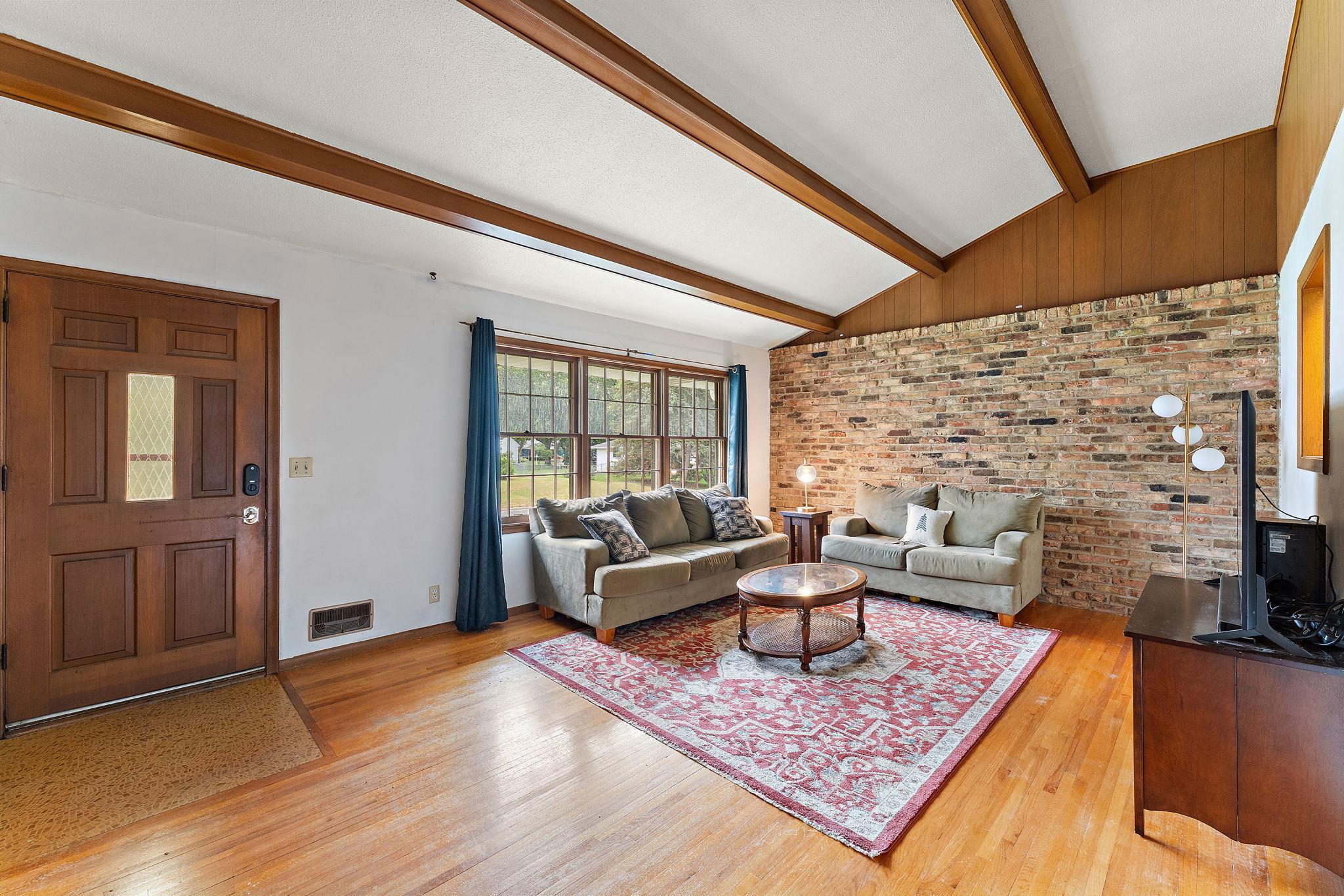 200 Rice Creek Boulevard Ne Property Photo 16
