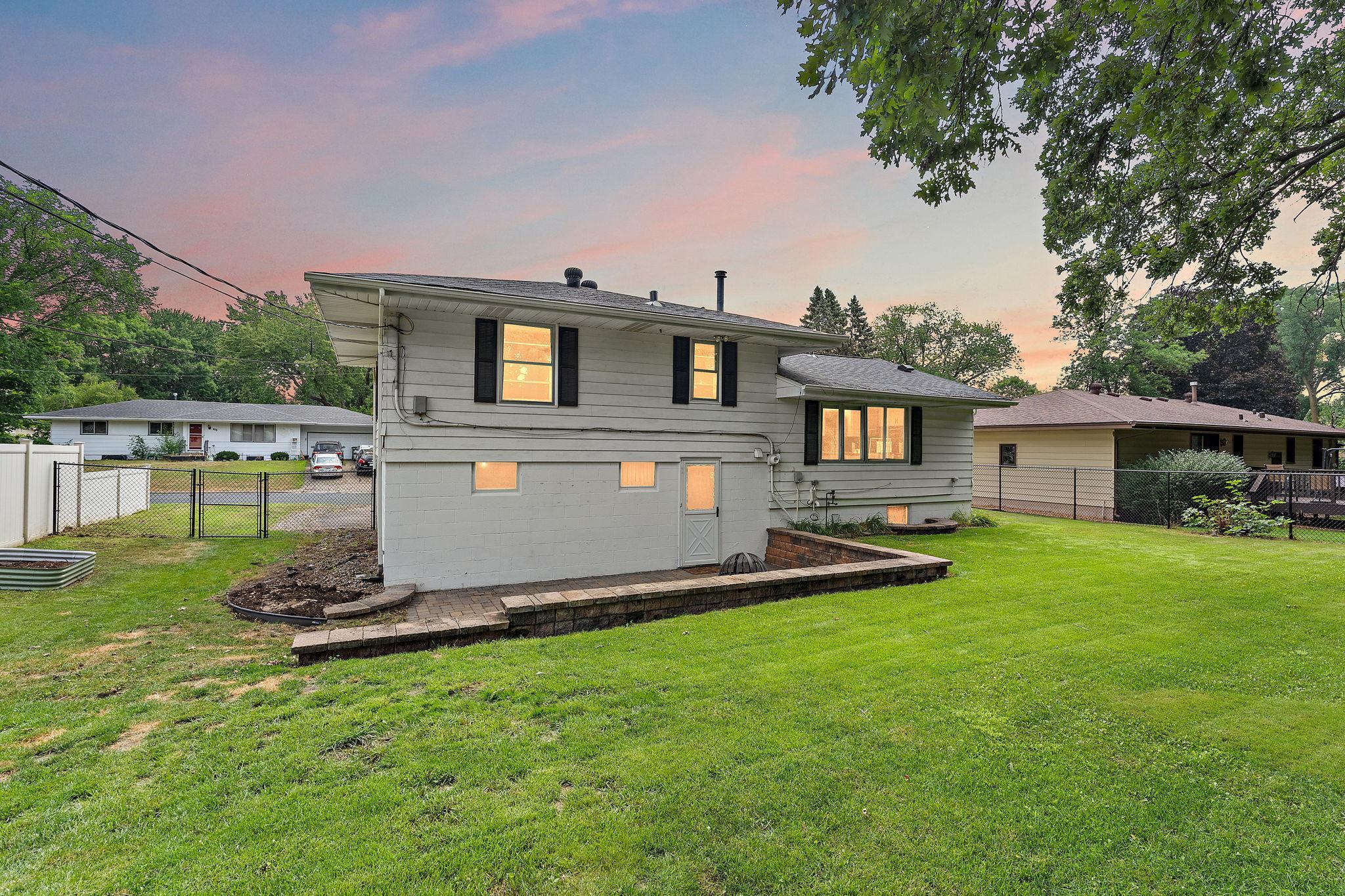 200 Rice Creek Boulevard Ne Property Photo 44