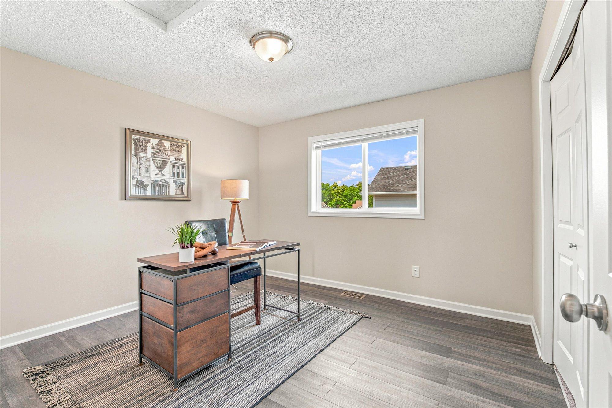 420 Highview Loop Se Property Photo 15