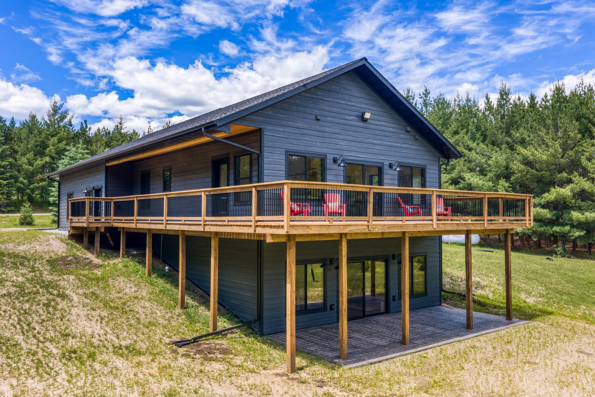 39332 Orchid Trail