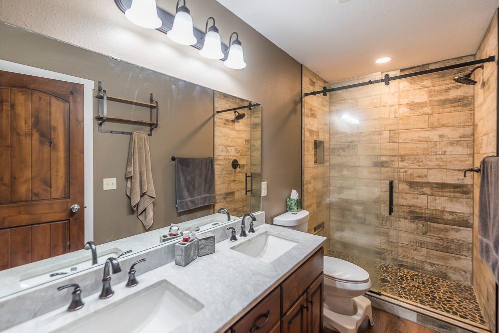 10834 E Shore Drive Property Photo 13