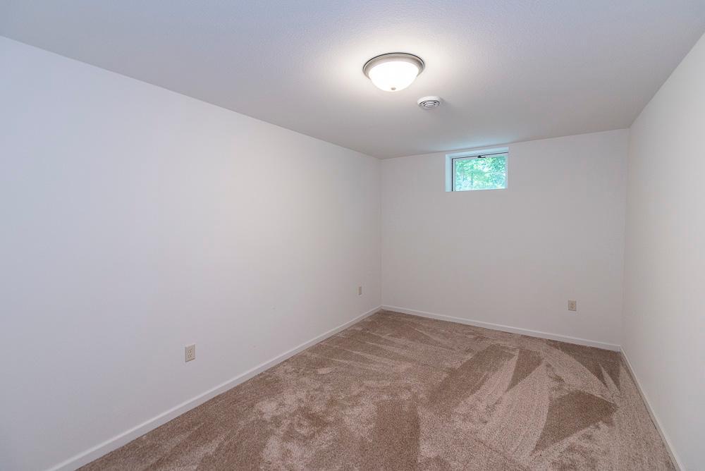 10834 E Shore Drive Property Photo 24