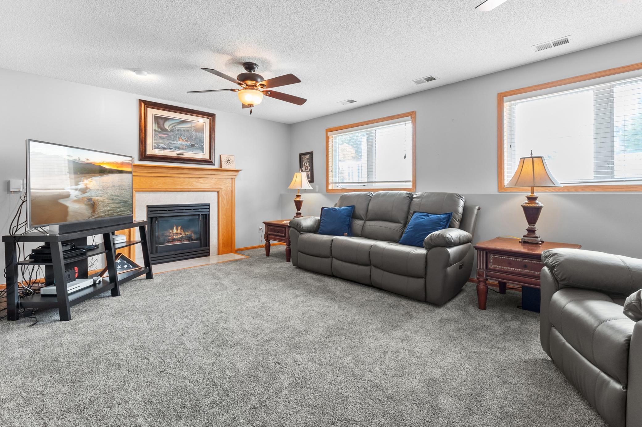 15712 Crocus Avenue W Property Photo 2