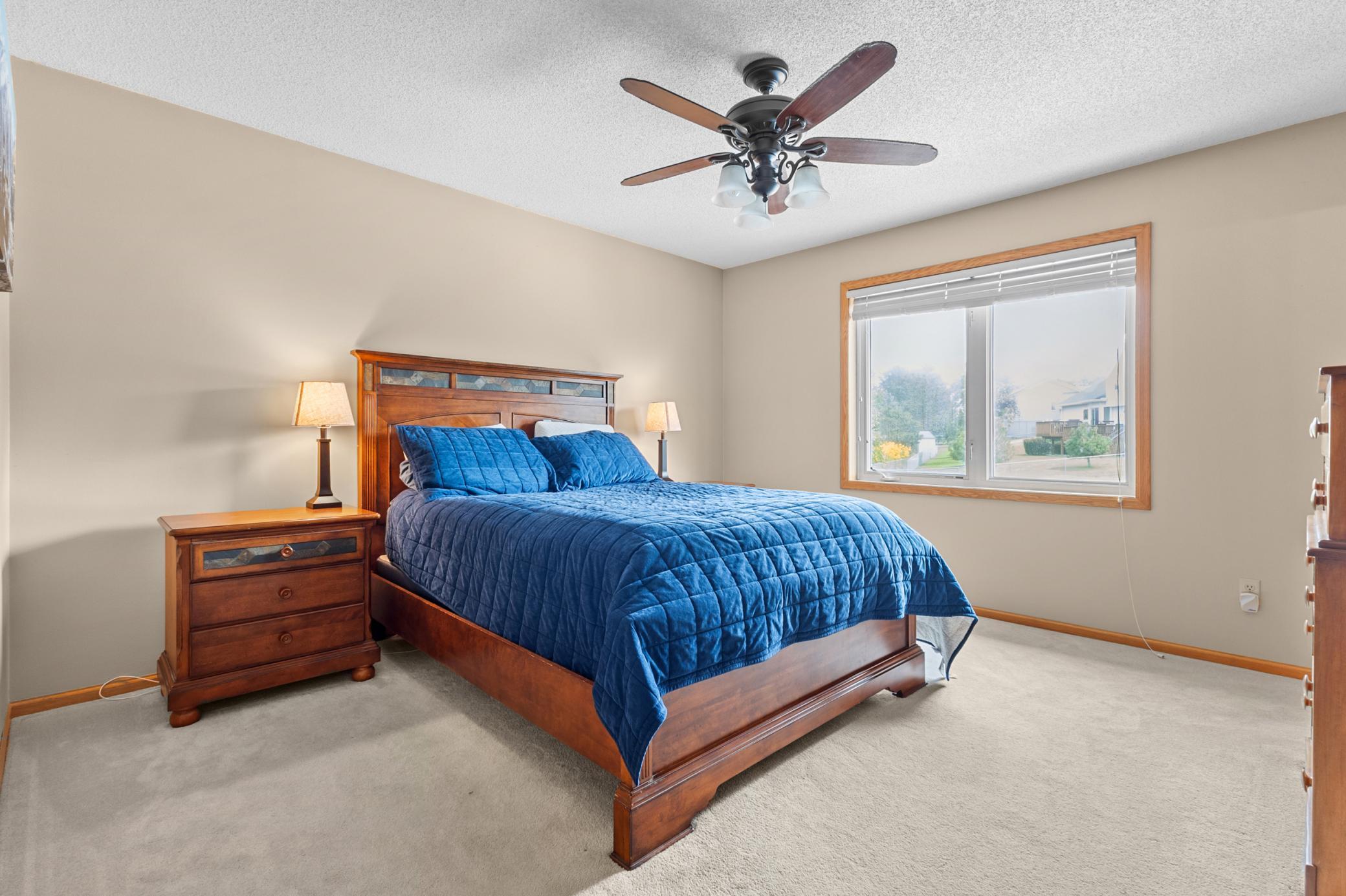15712 Crocus Avenue W Property Photo 11