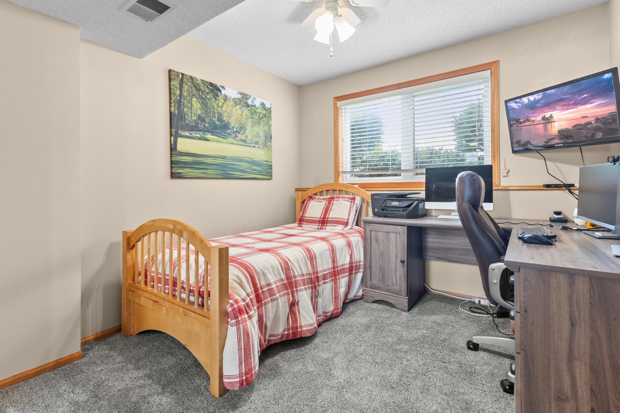 15712 Crocus Avenue W Property Photo 18