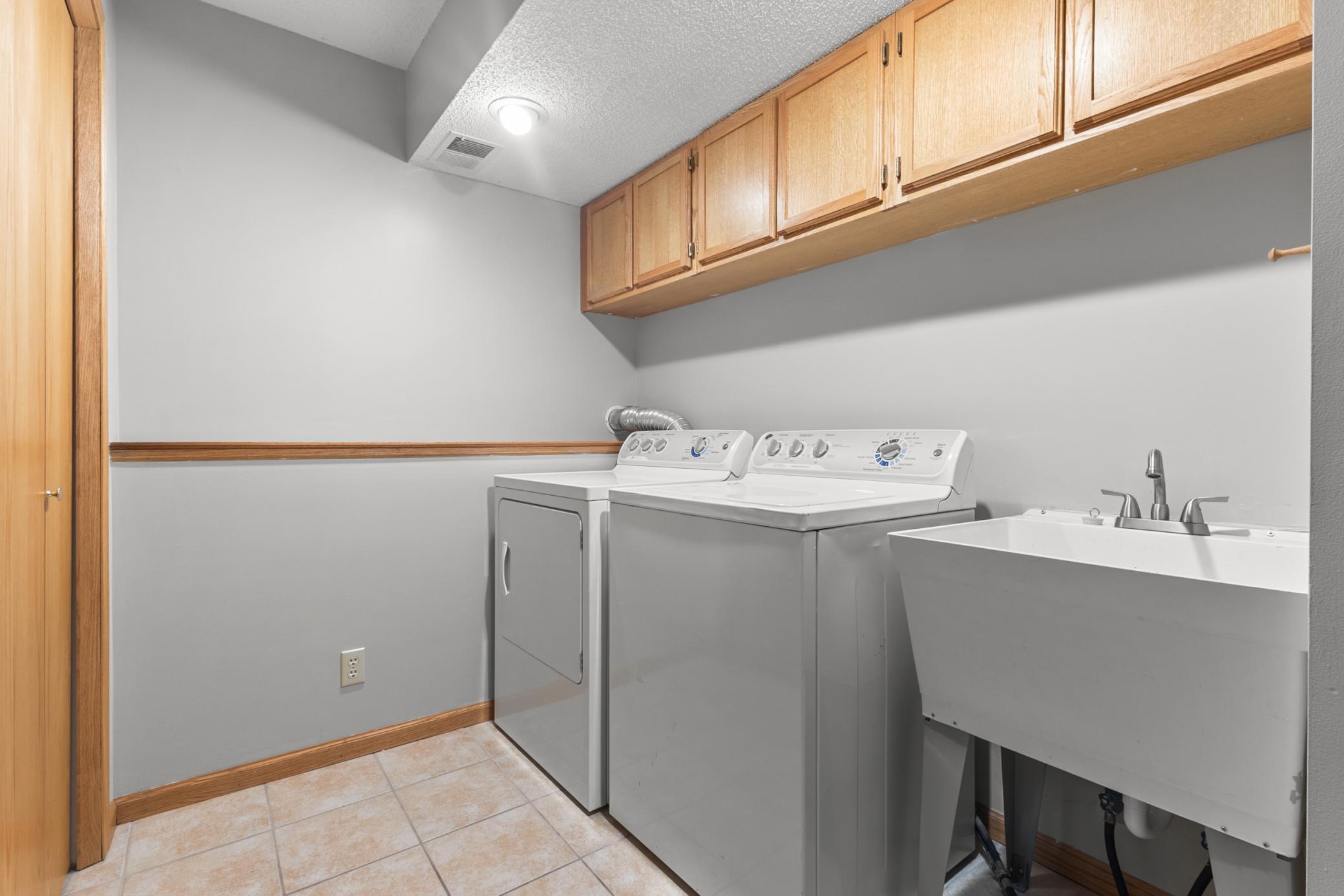 15712 Crocus Avenue W Property Photo 20