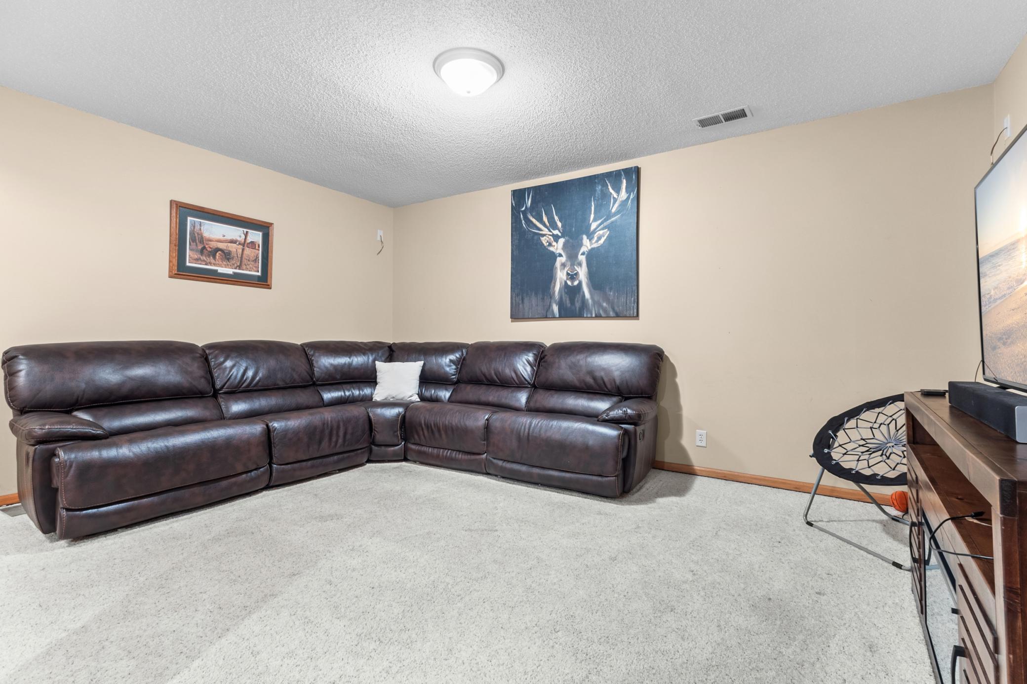 15712 Crocus Avenue W Property Photo 22