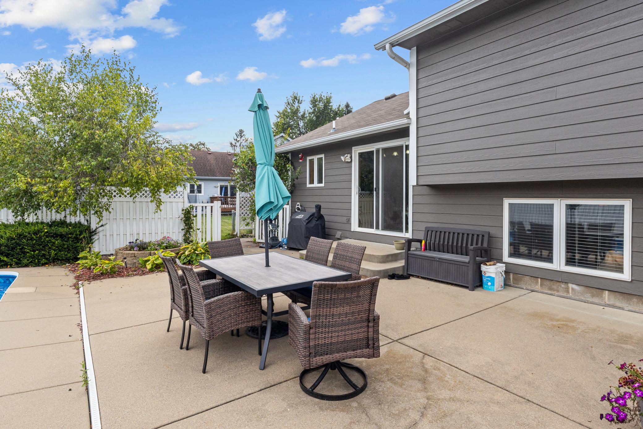 15712 Crocus Avenue W Property Photo 30