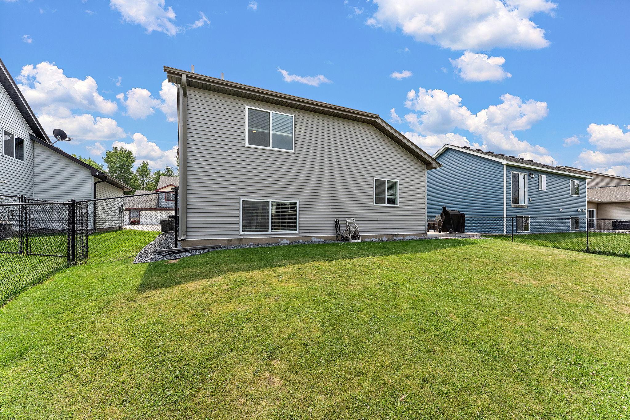 3073 212th Street W Property Photo 9