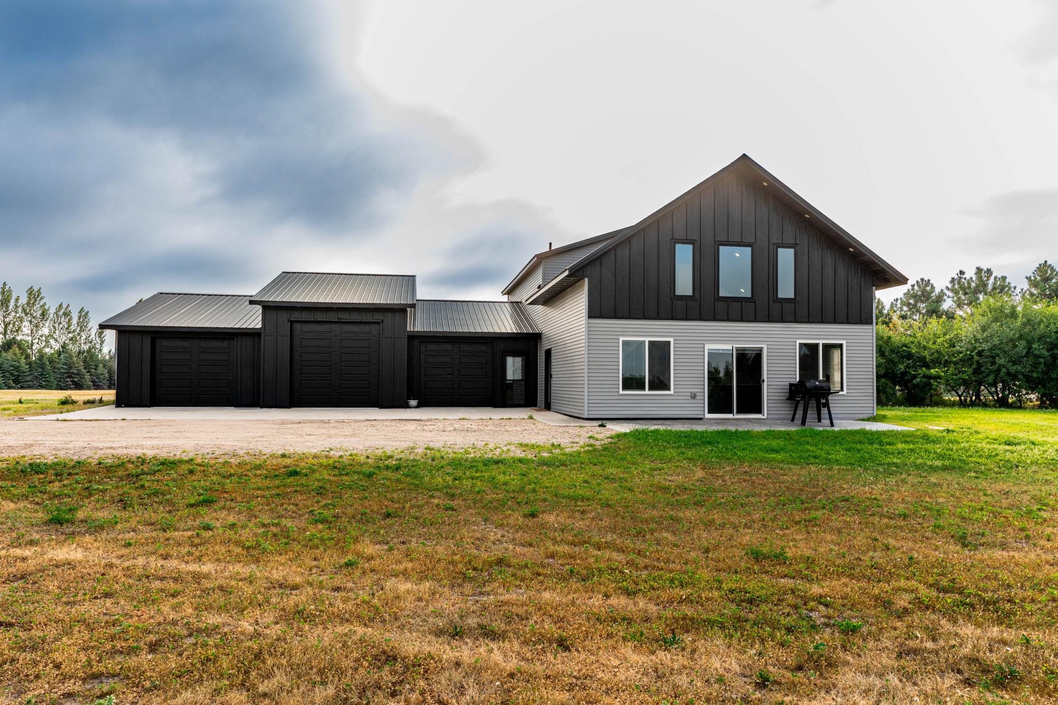 20193 Cassidy Lane Property Photo 2