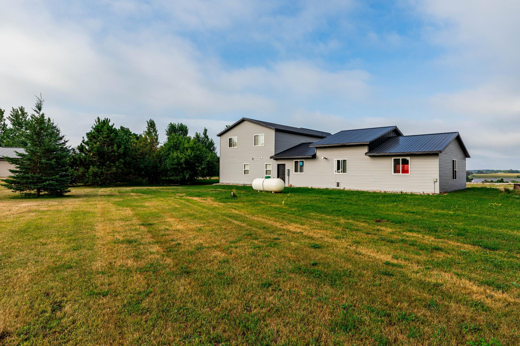 20193 Cassidy Lane Property Photo 3