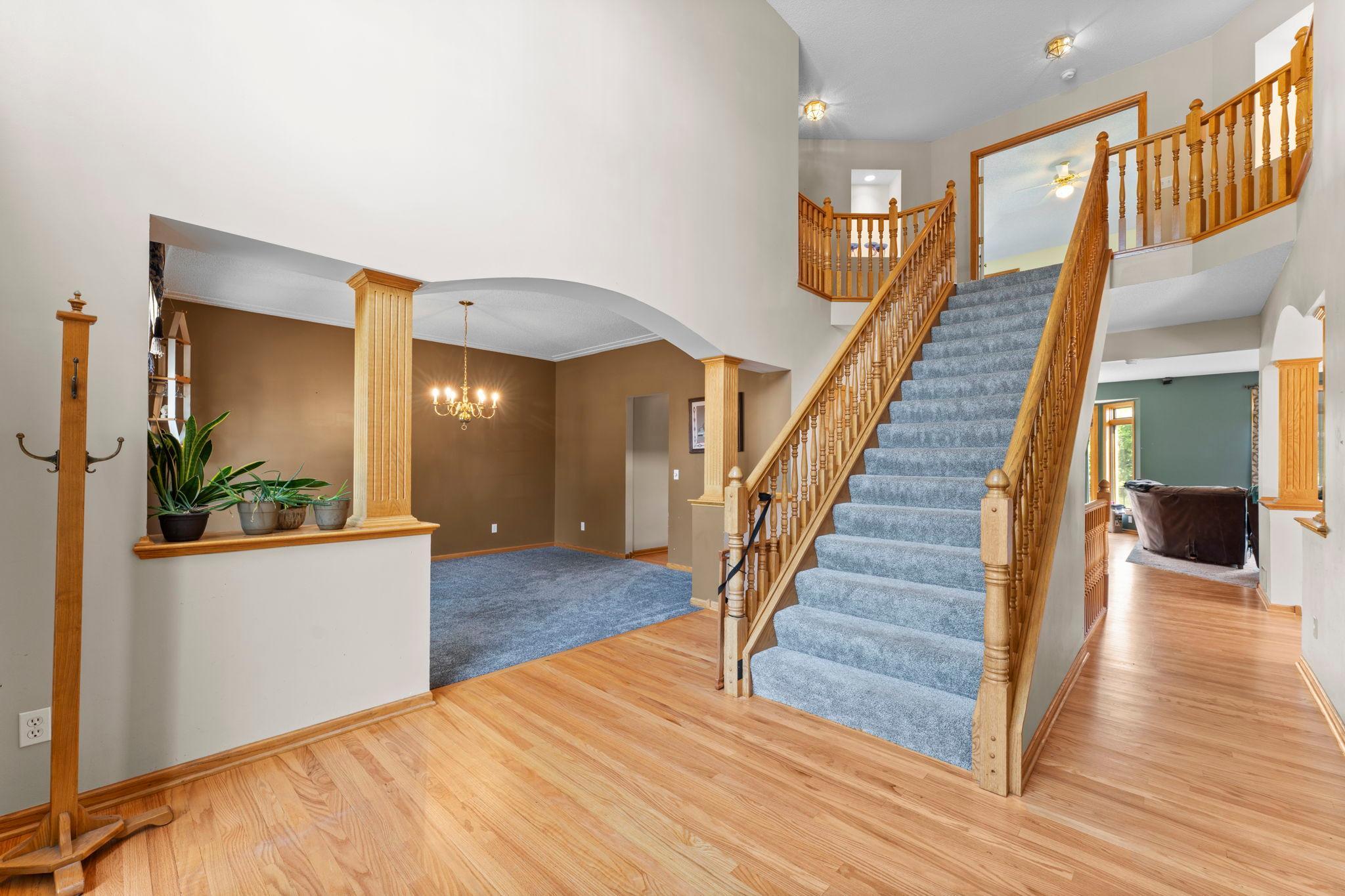 1484 Riverbluff Drive Property Photo 8