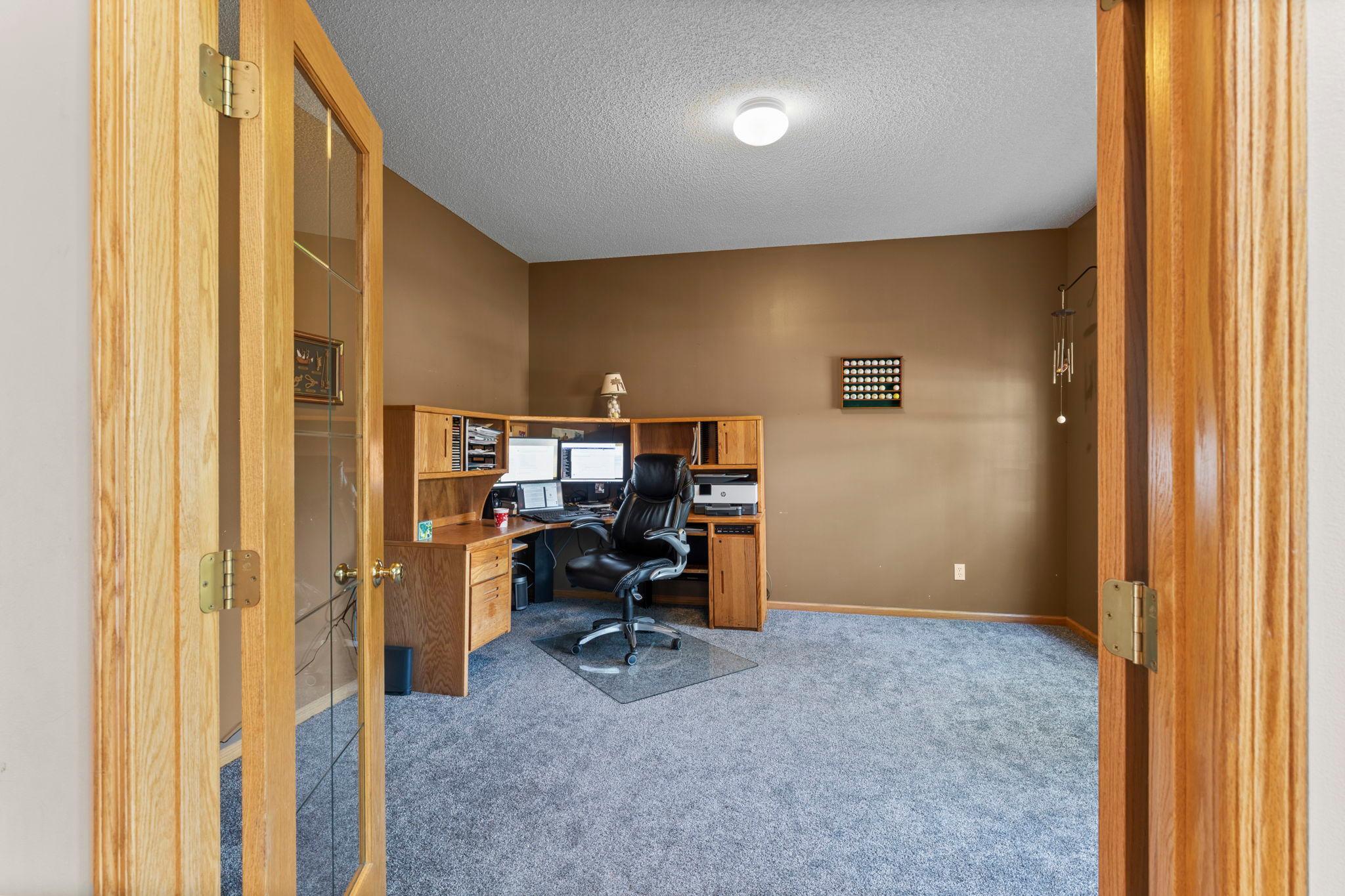 1484 Riverbluff Drive Property Photo 13