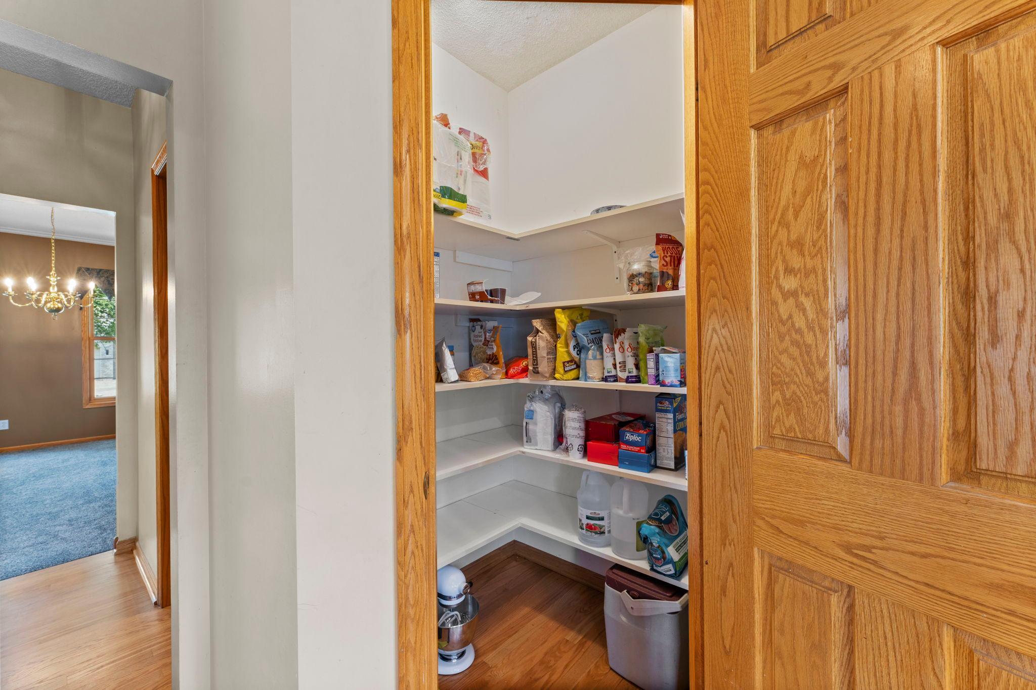 1484 Riverbluff Drive Property Photo 17
