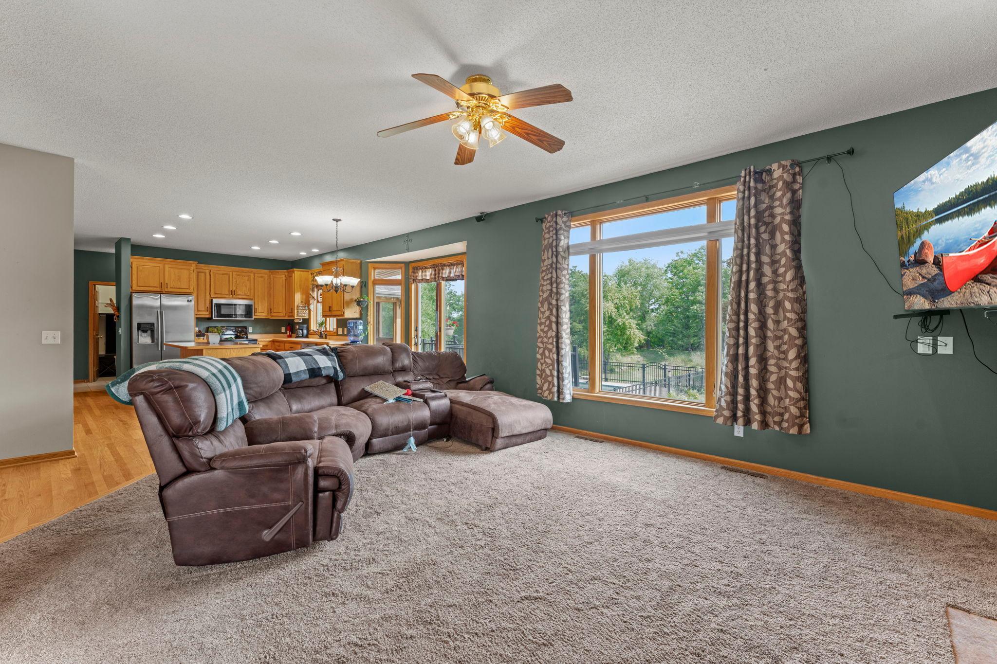 1484 Riverbluff Drive Property Photo 20