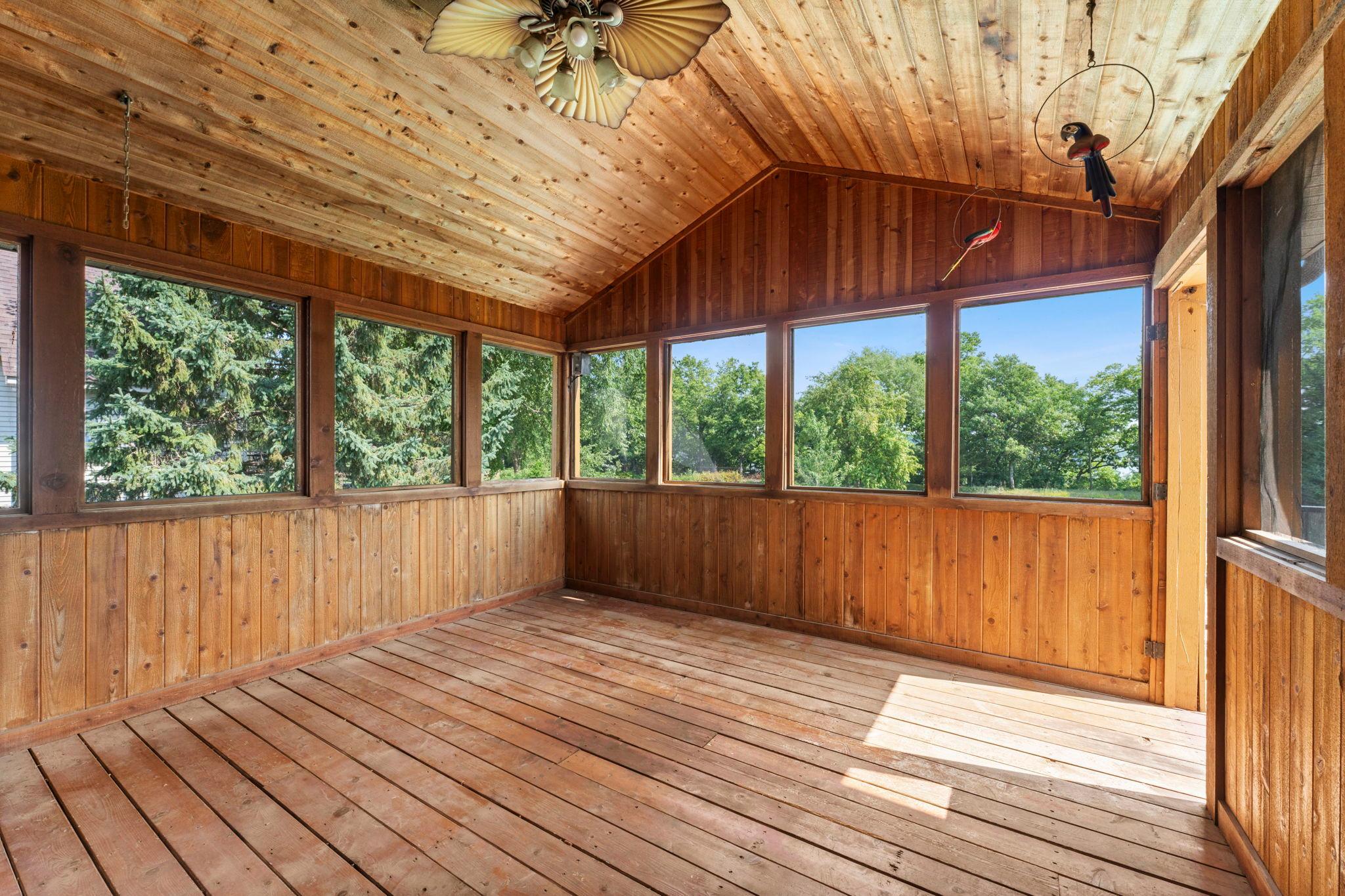 1484 Riverbluff Drive Property Photo 23