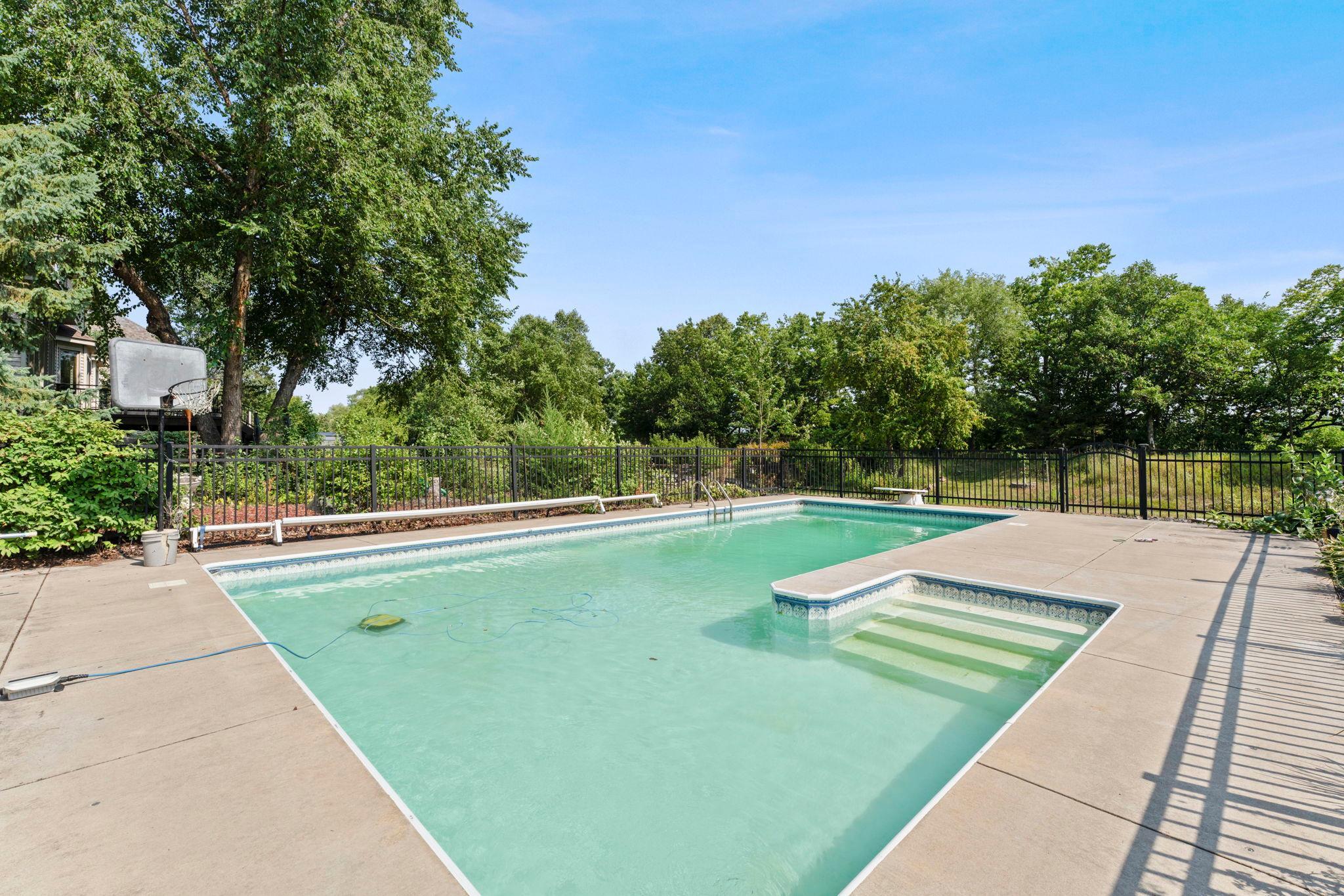 1484 Riverbluff Drive Property Photo 52
