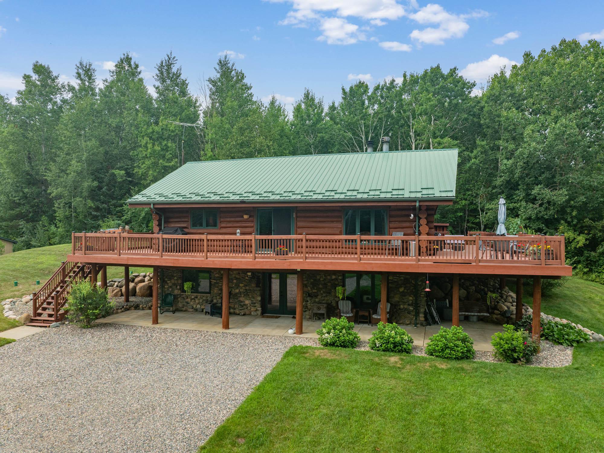 40330 Bray Lake Road Property Photo
