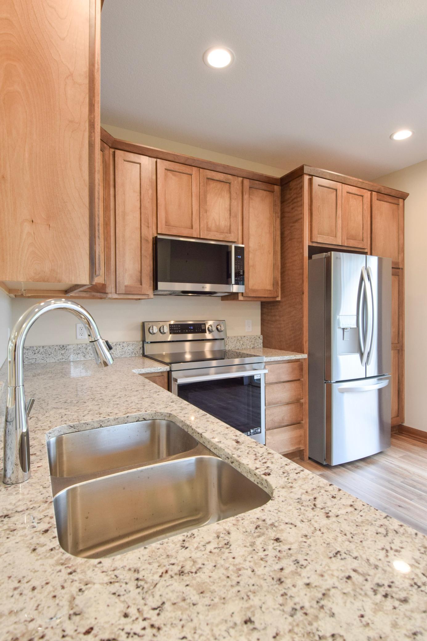 11314 Davenport Circle Ne A Property Photo 3